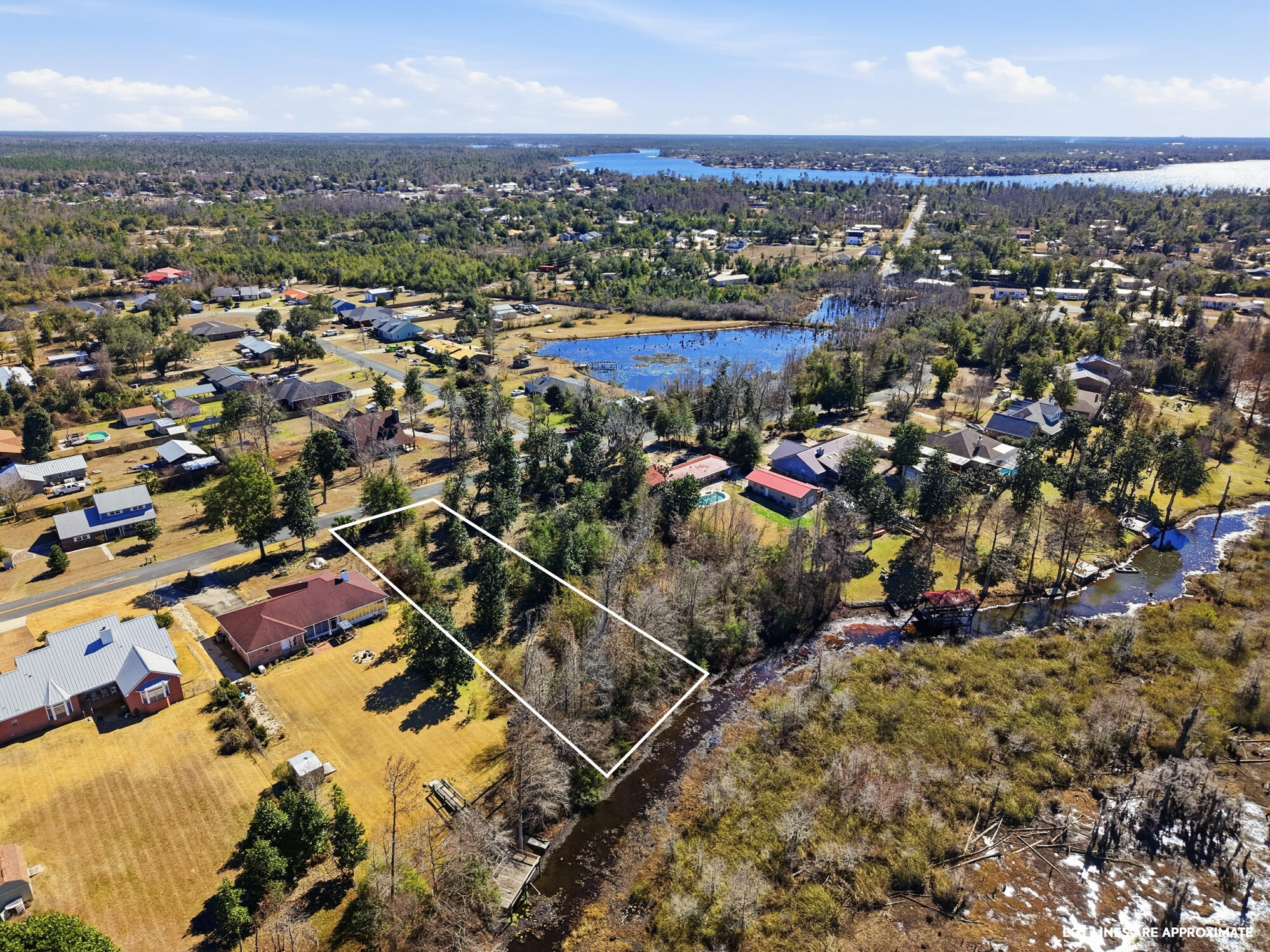 LAKE FOREST ESTATES - Land