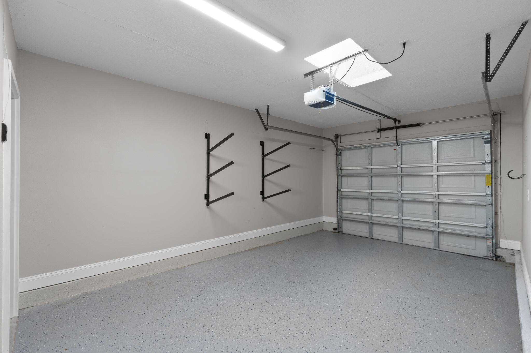 CAROL ANNE MANOR 1ST ADDN - Residential Lease