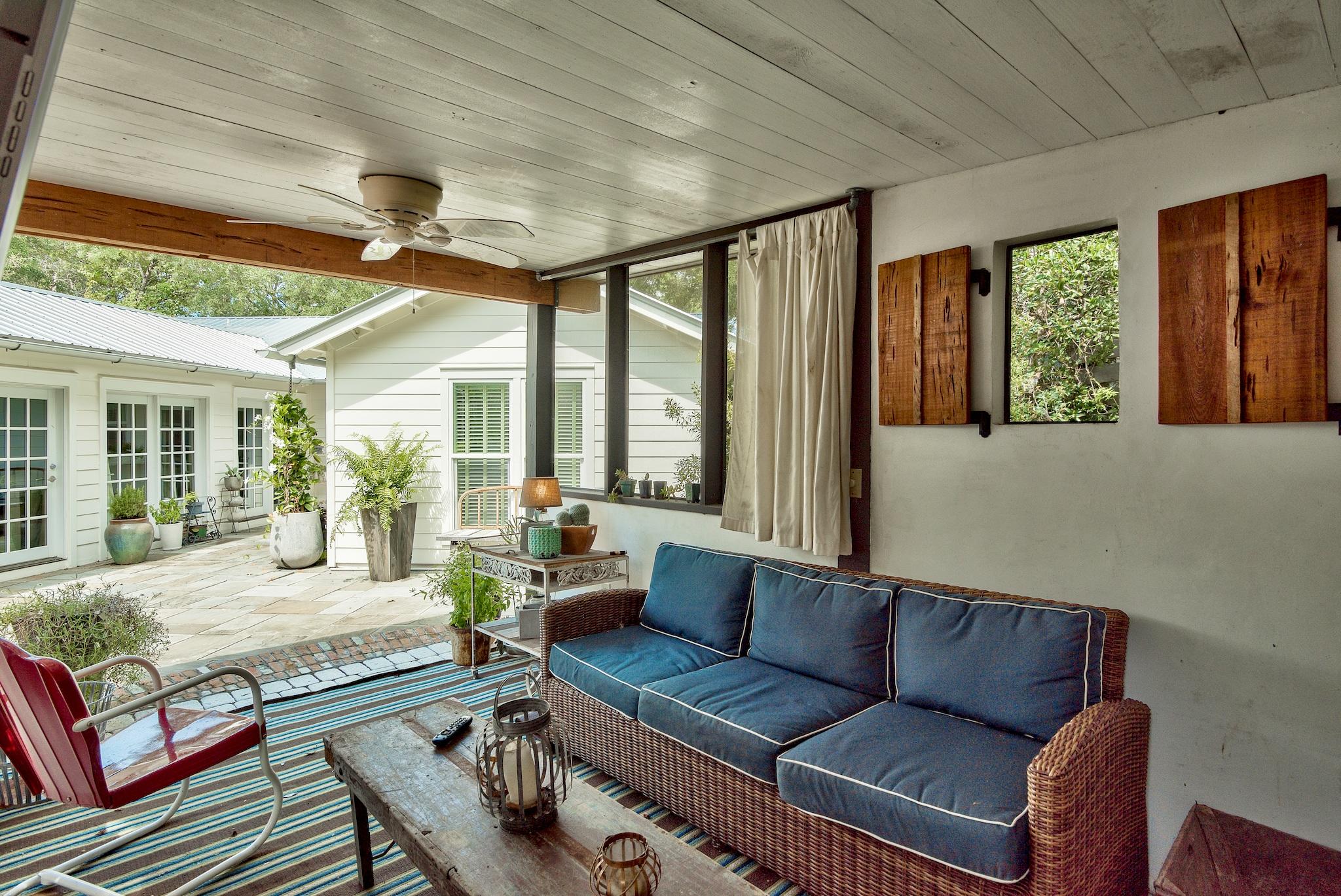 GULF LAKE BEACHES ESTATES - Residential