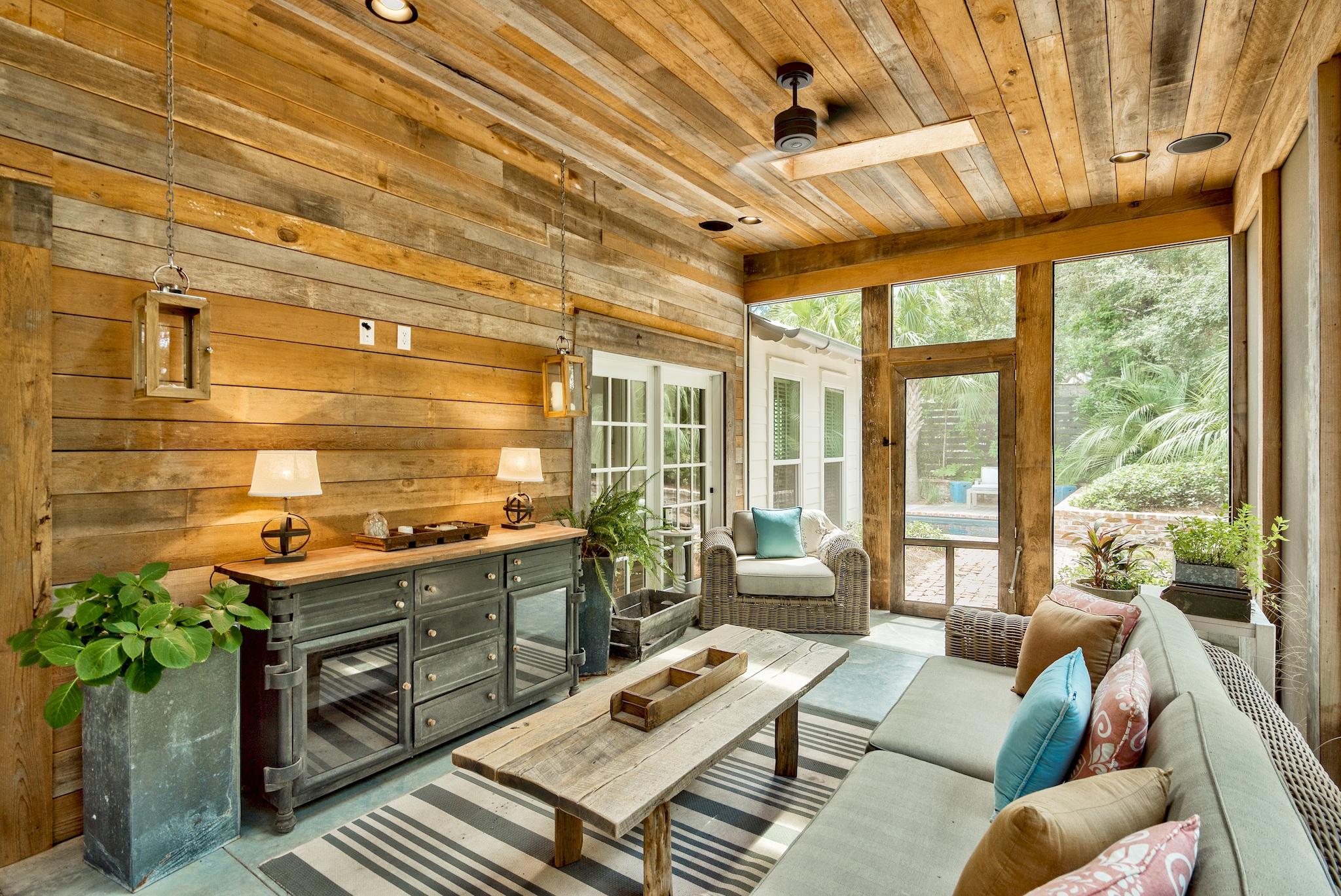 GULF LAKE BEACHES ESTATES - Residential