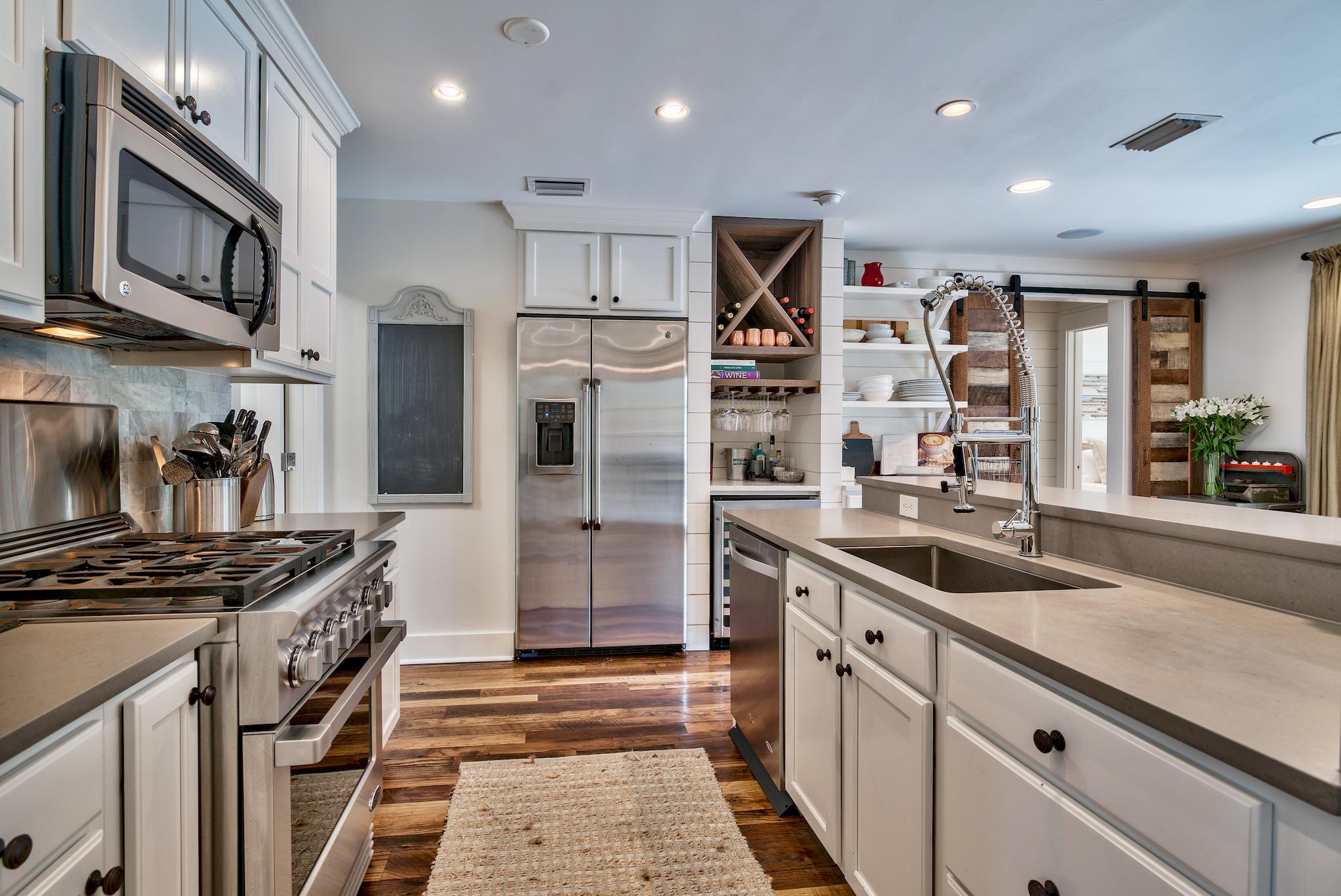 GULF LAKE BEACHES ESTATES - Residential