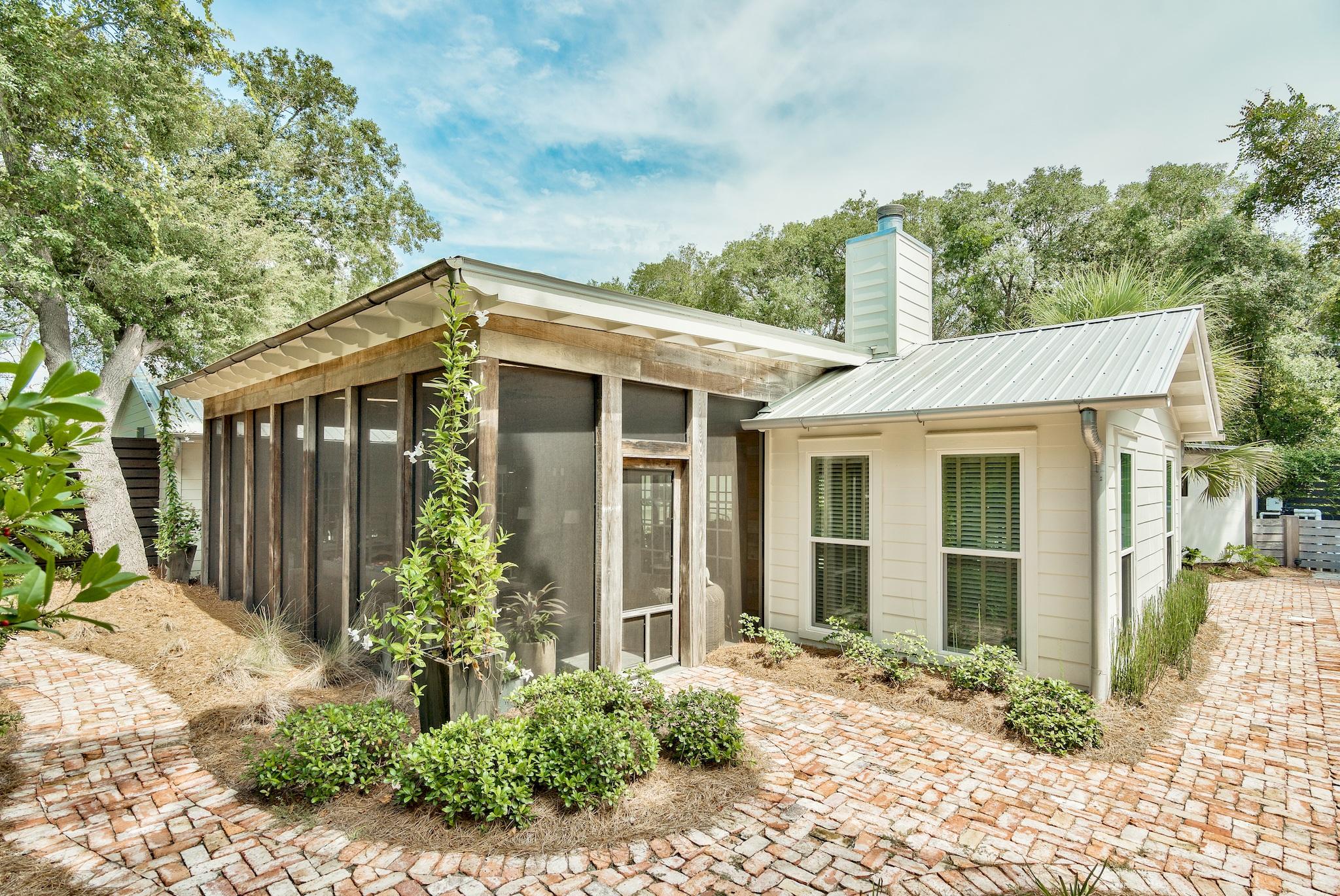 GULF LAKE BEACHES ESTATES - Residential