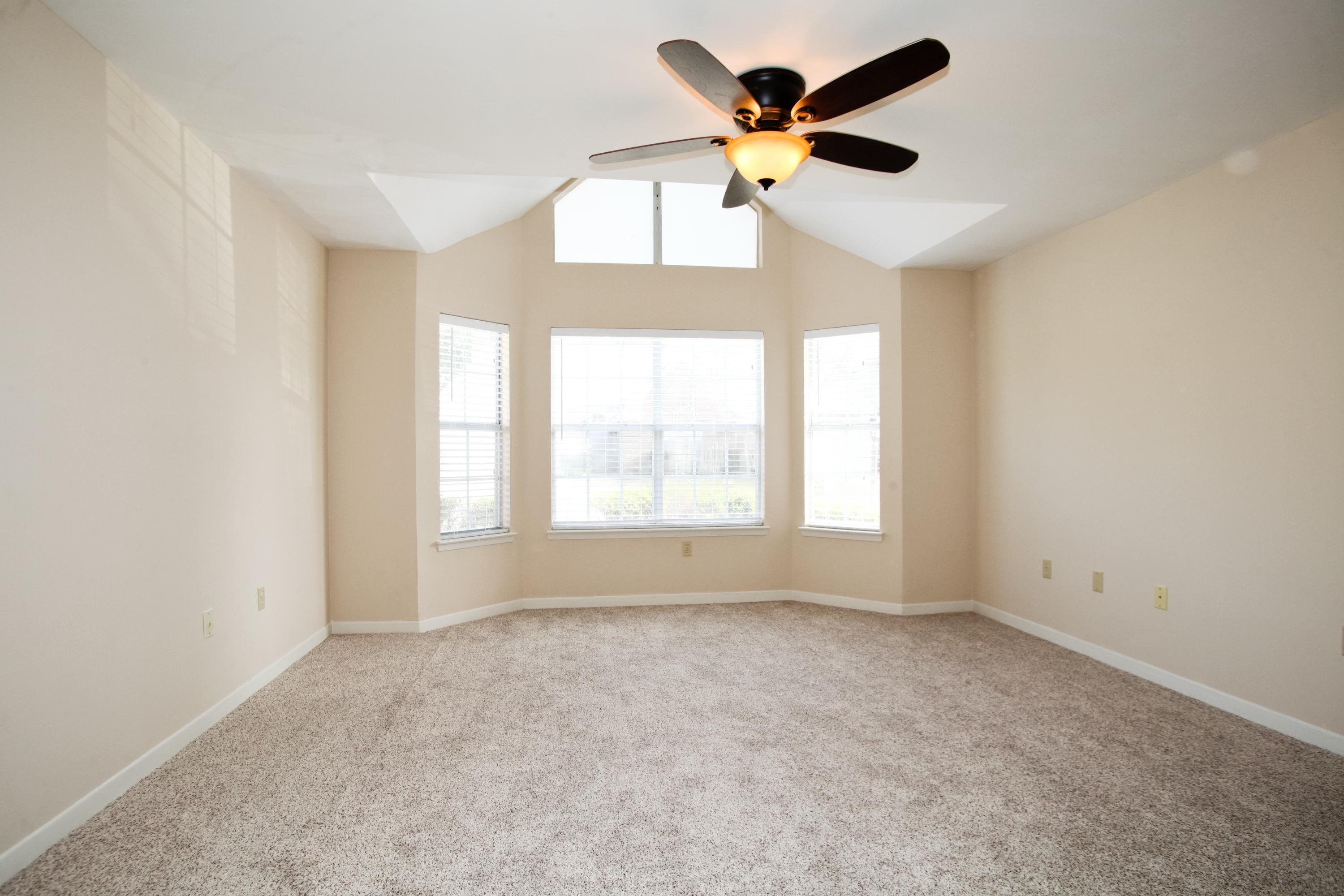 FAIRWAY LAKES PH 1 - Residential