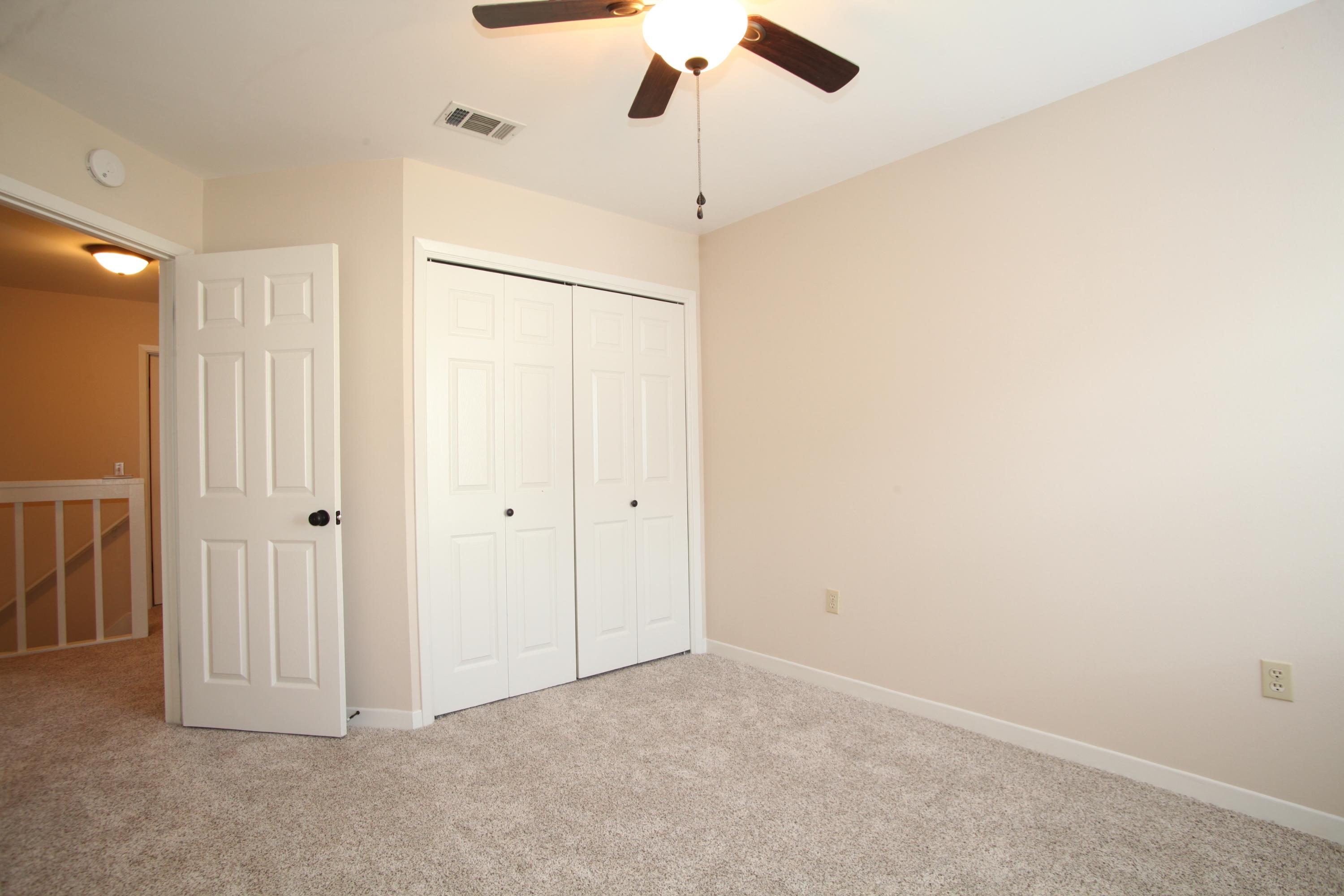 FAIRWAY LAKES PH 1 - Residential