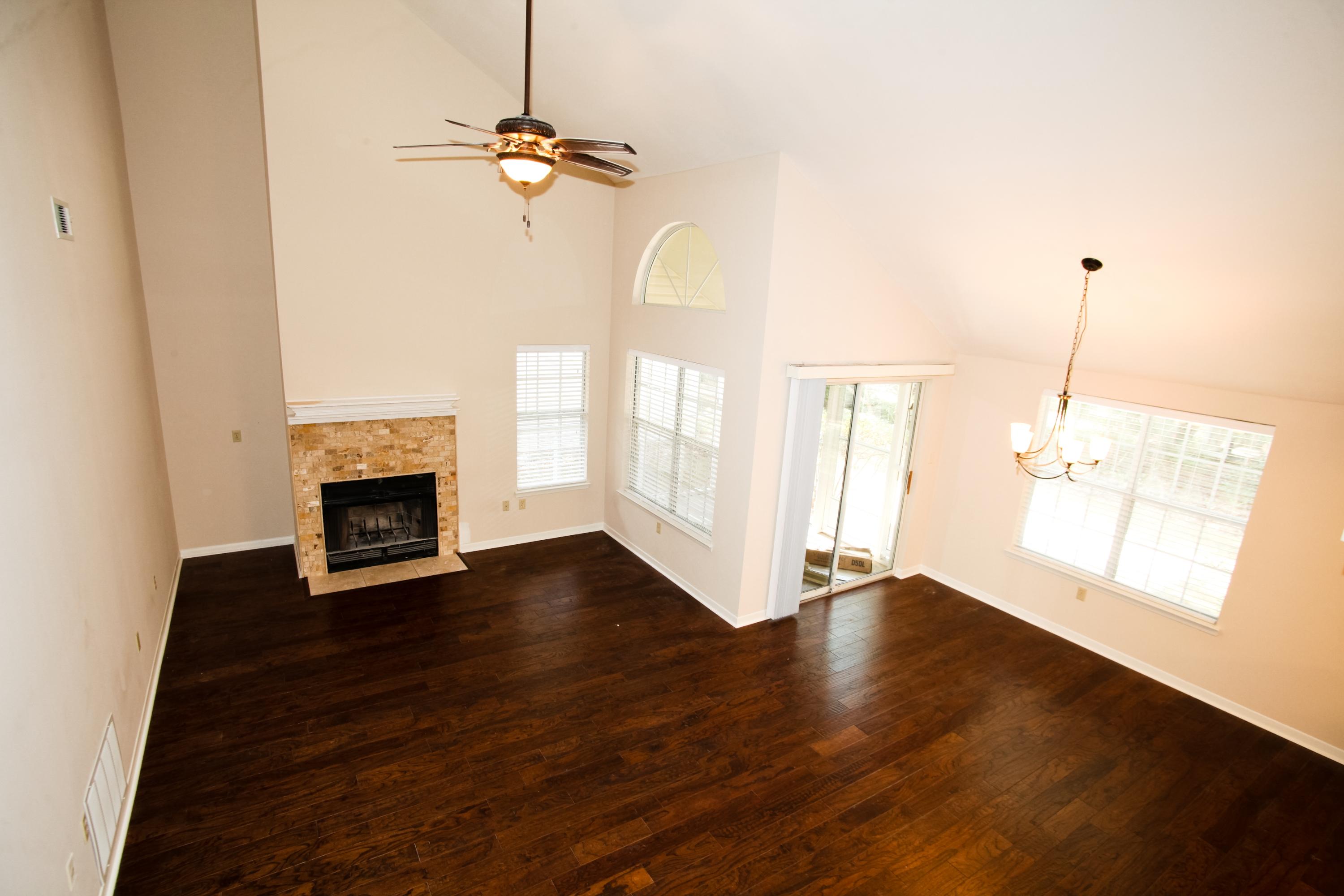 FAIRWAY LAKES PH 1 - Residential