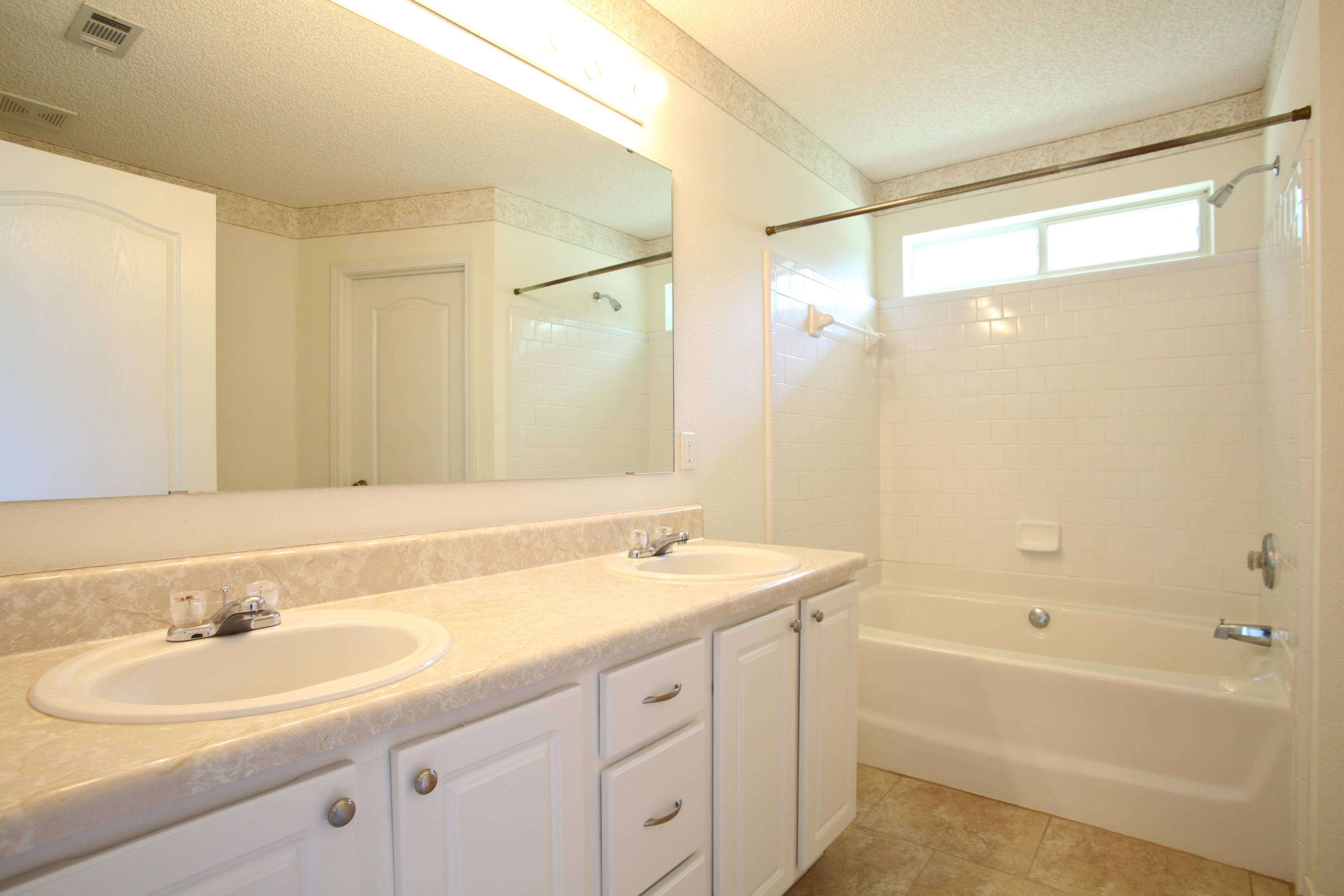 SHADOW LAKES - Residential