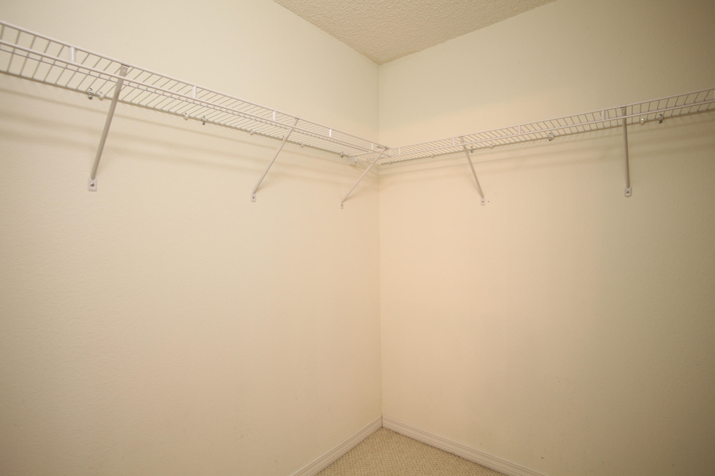 SHADOW LAKES - Residential