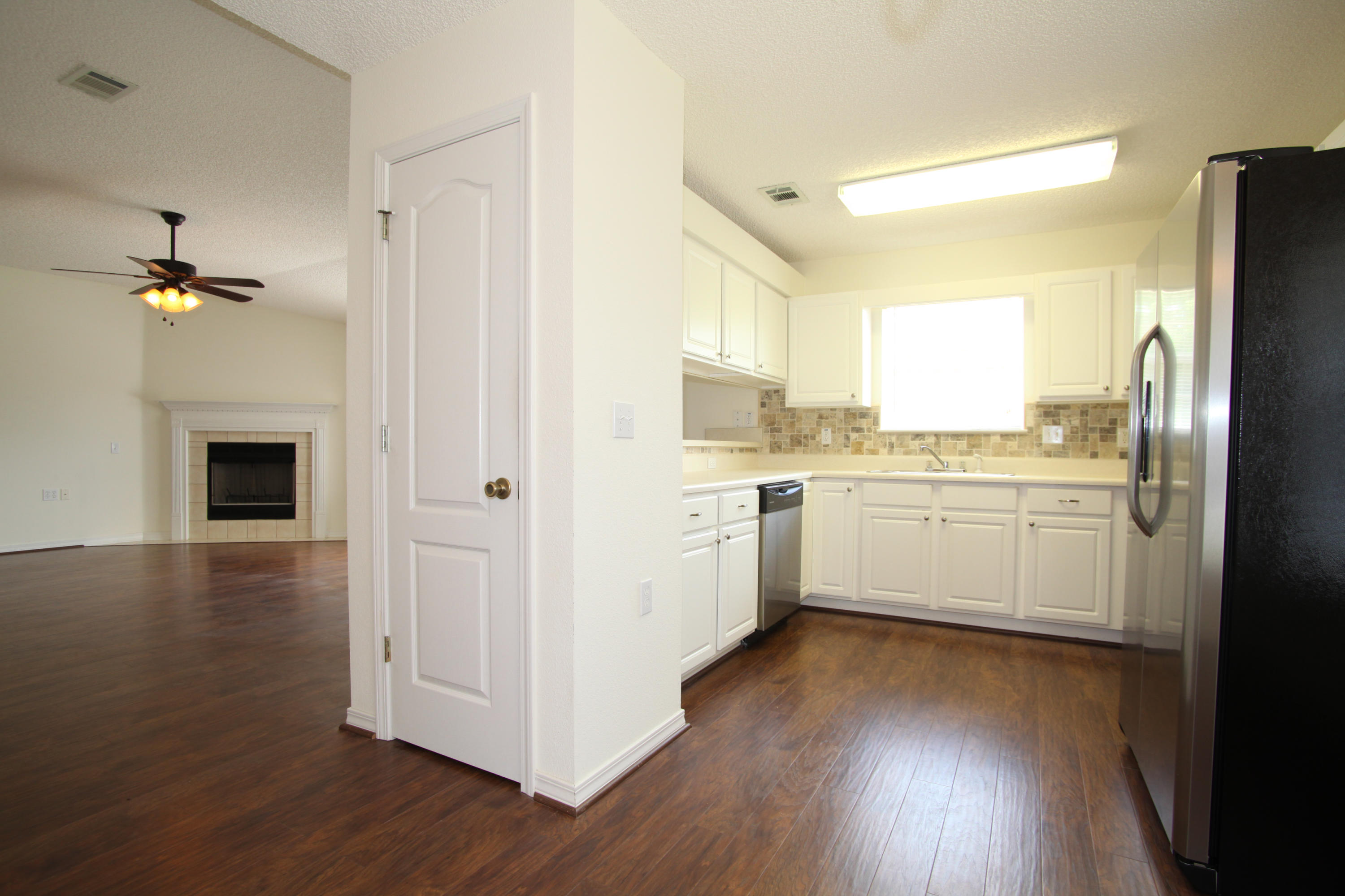 SHADOW LAKES - Residential