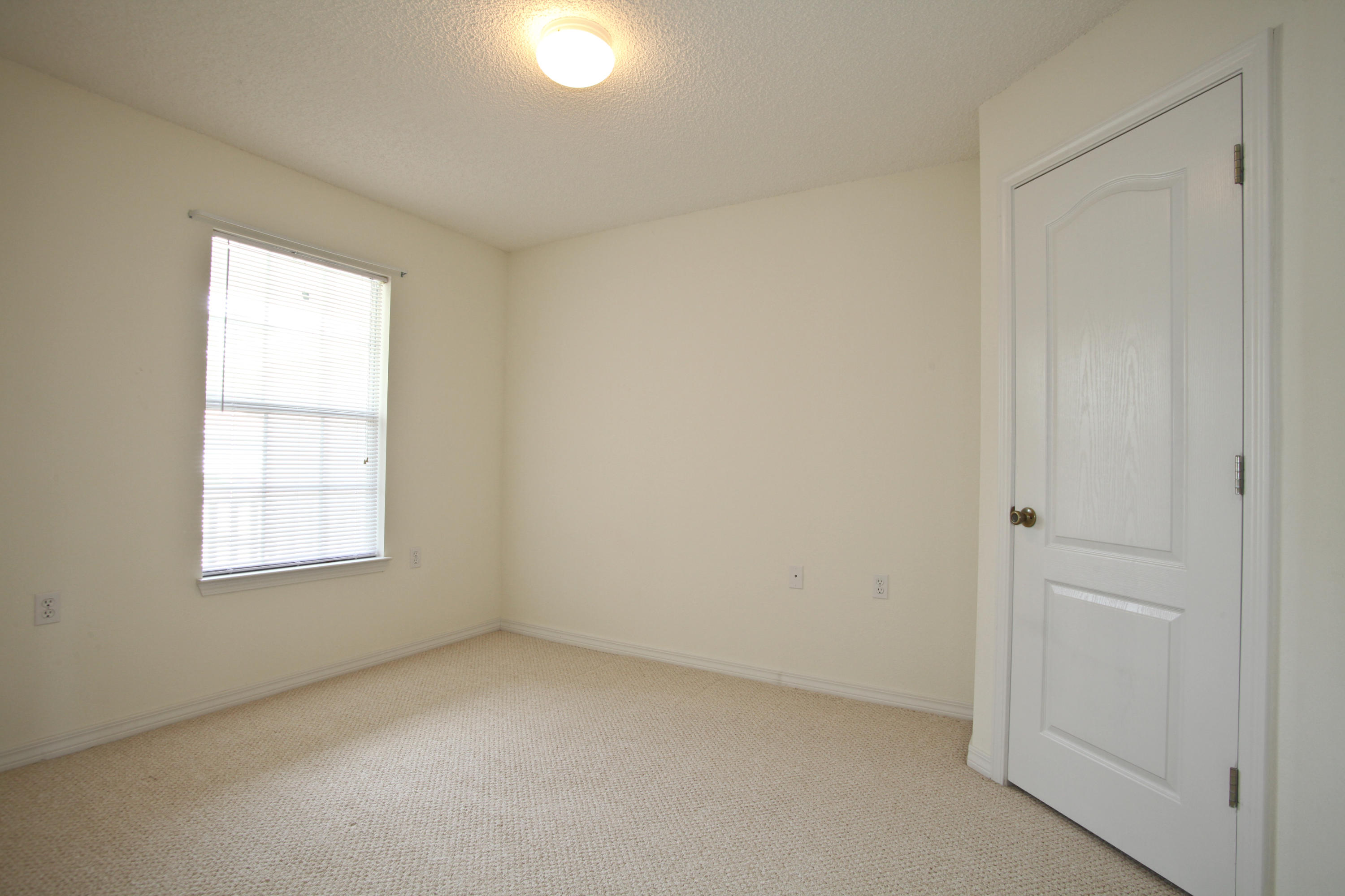 SHADOW LAKES - Residential