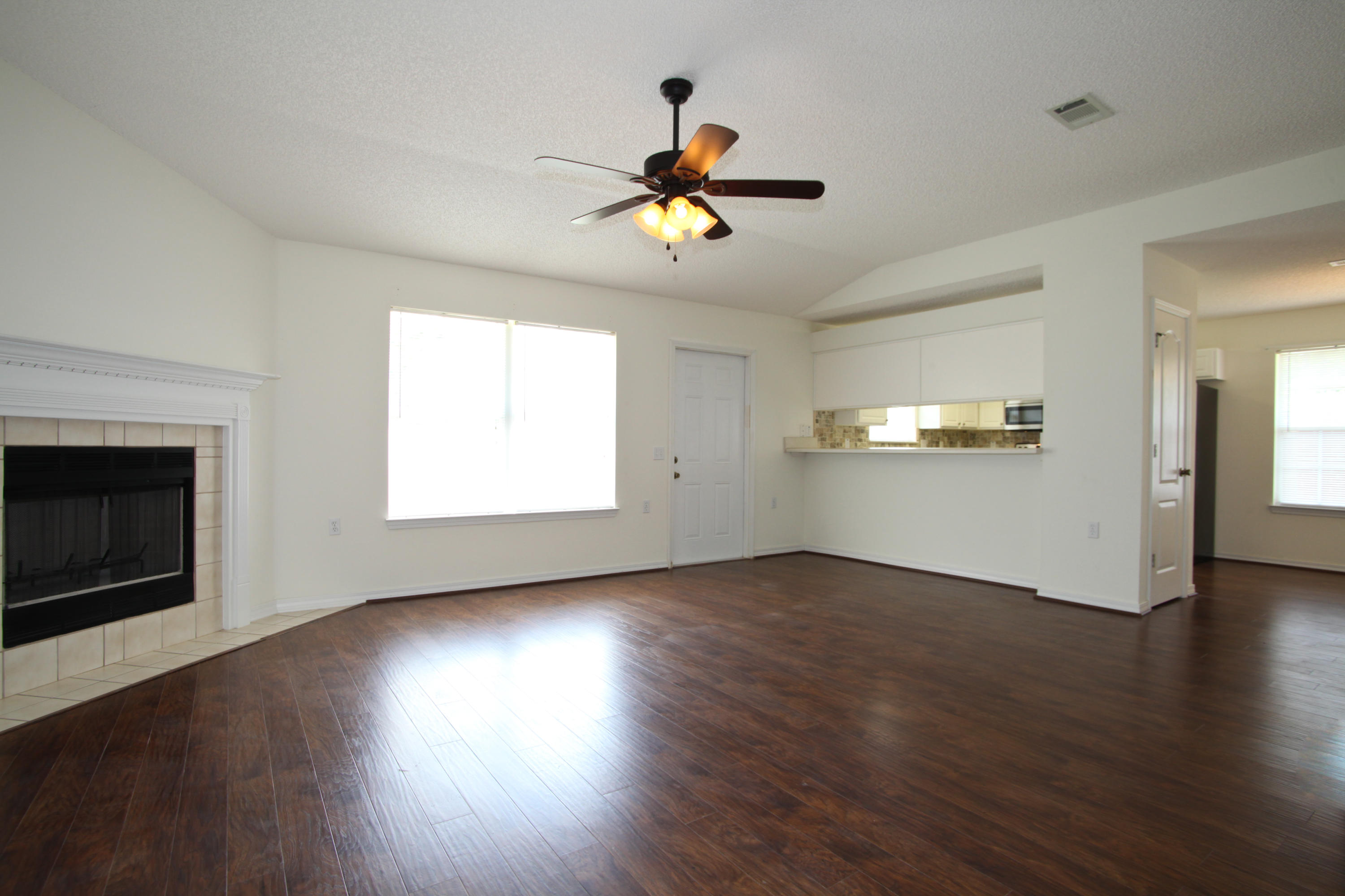 SHADOW LAKES - Residential