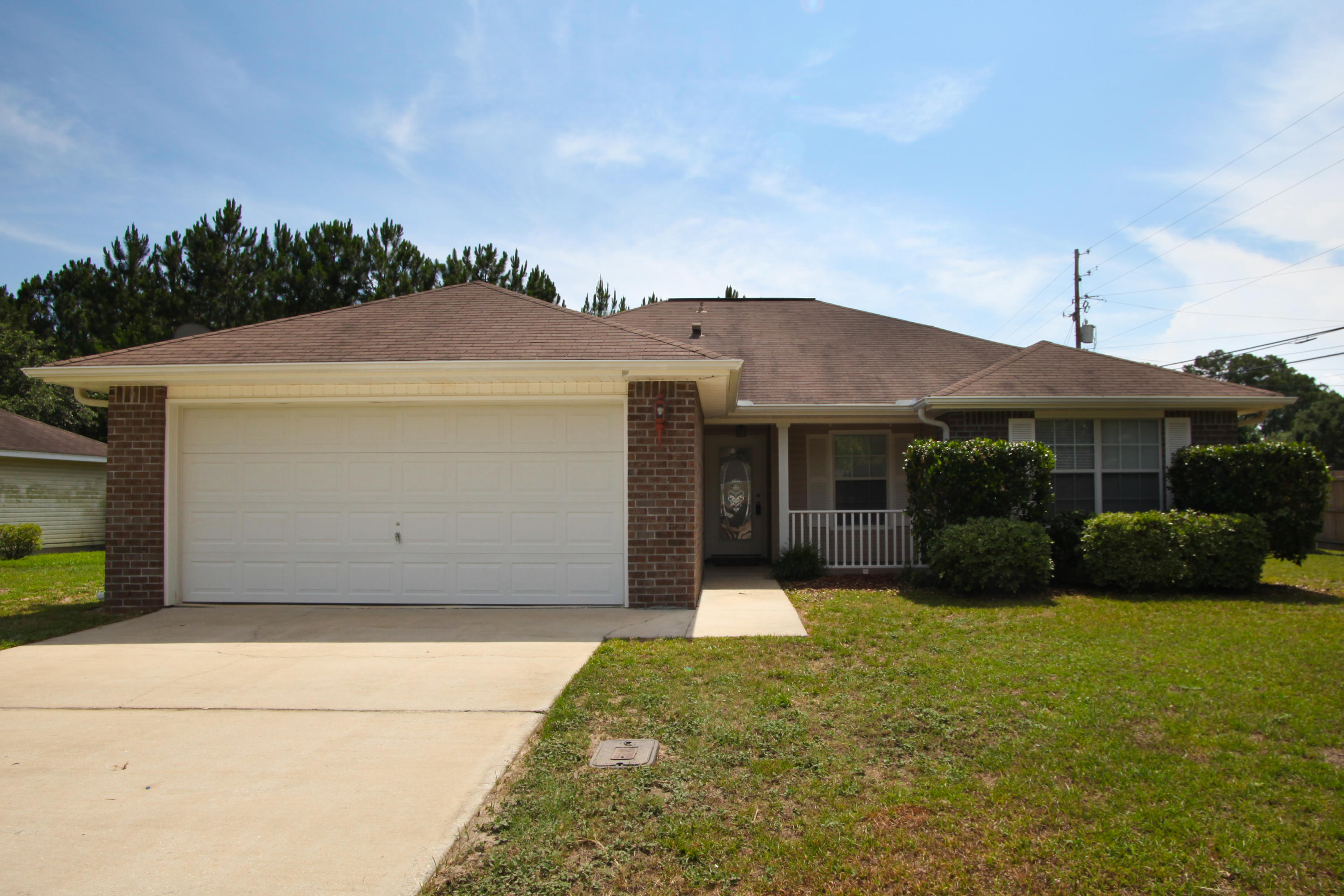 SHADOW LAKES - Residential