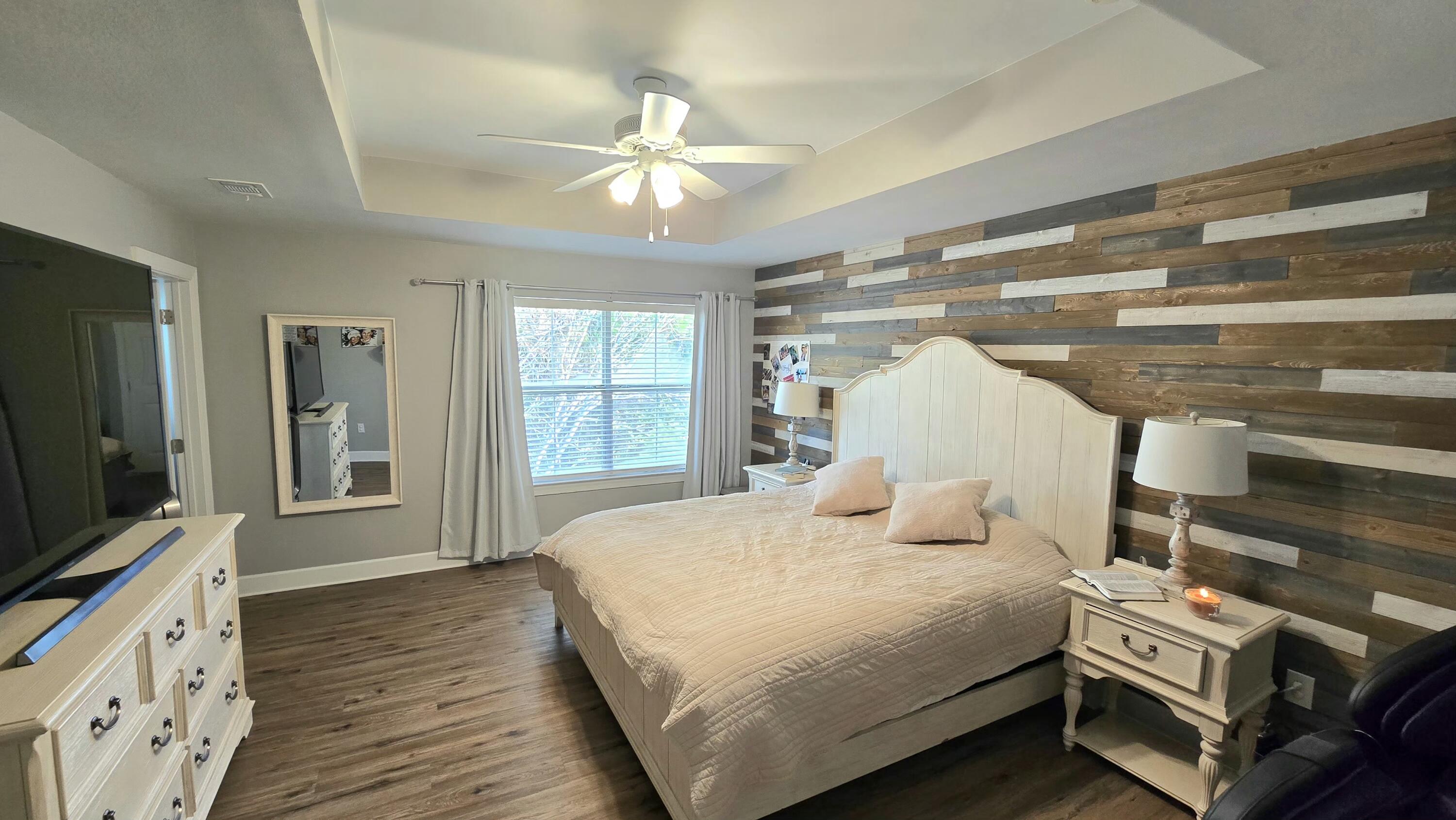 EAGLE BAY - Residential