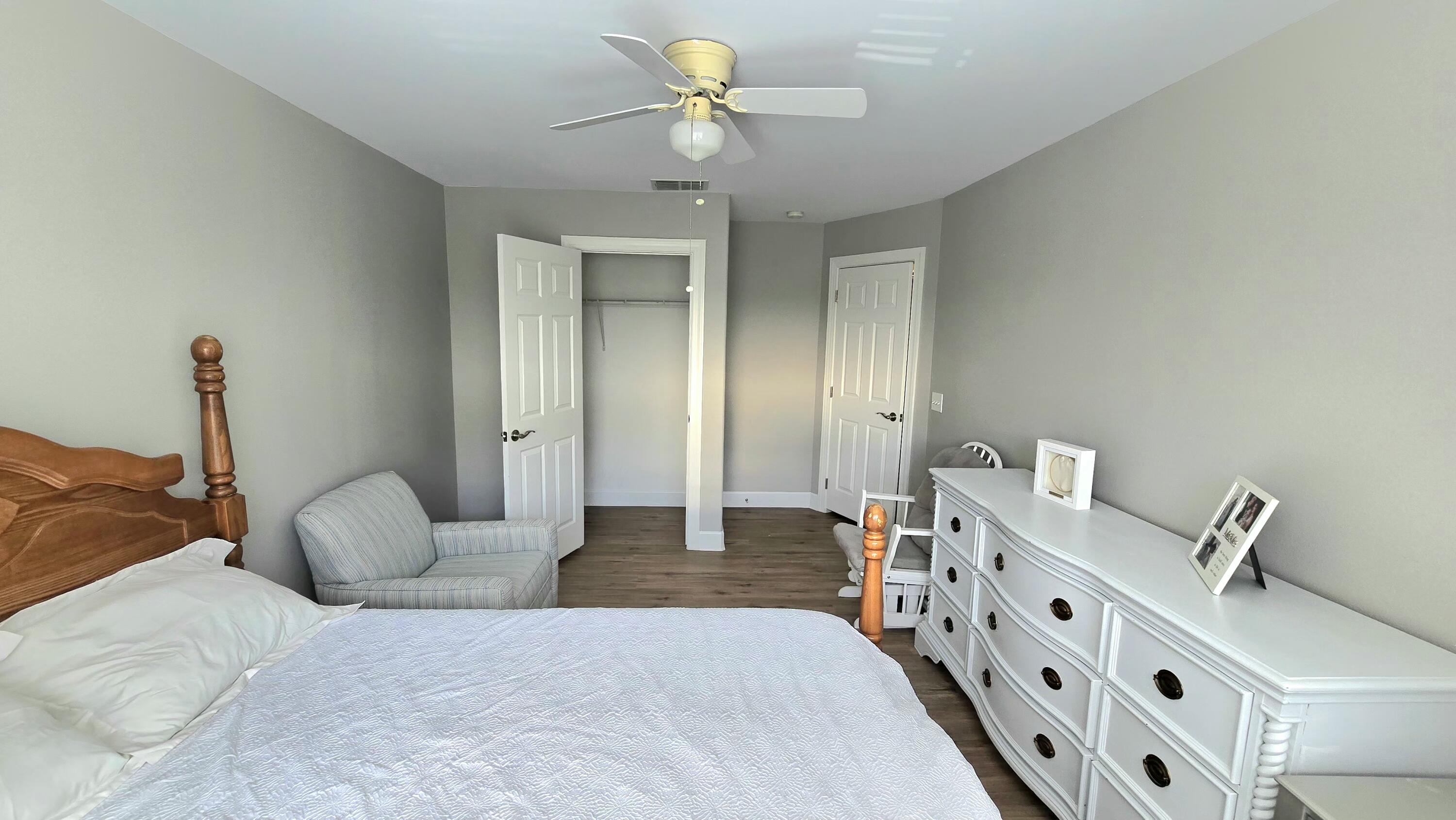 EAGLE BAY - Residential