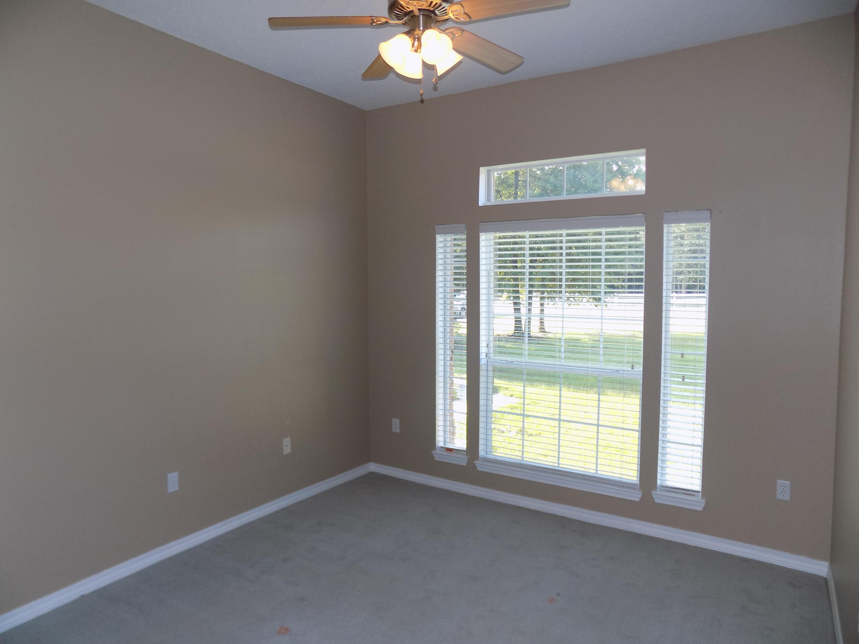 COUNTRYWOOD EST - Residential