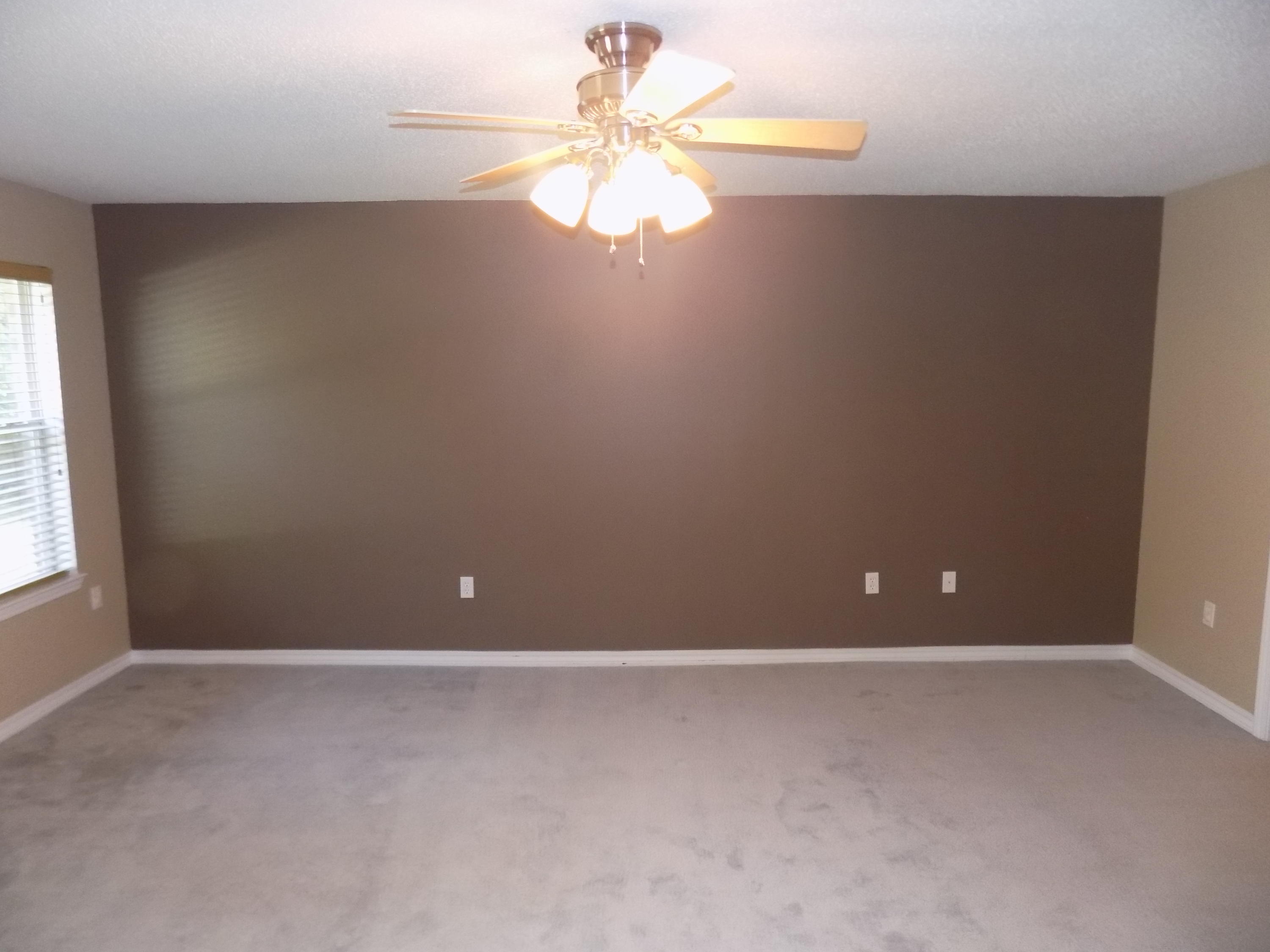 COUNTRYWOOD EST - Residential