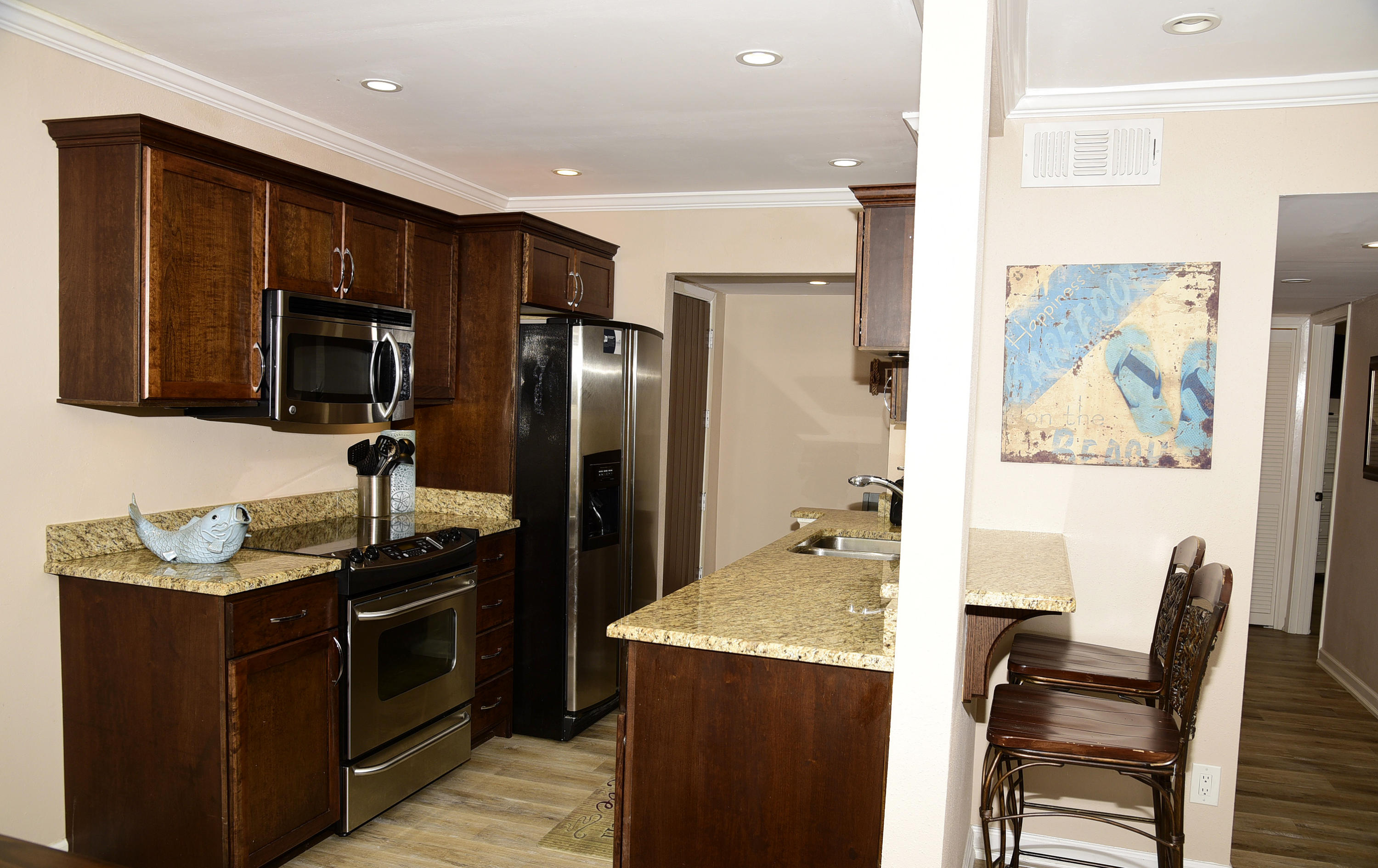 SEASCAPE CONDO GARDEN VILLA - Residential