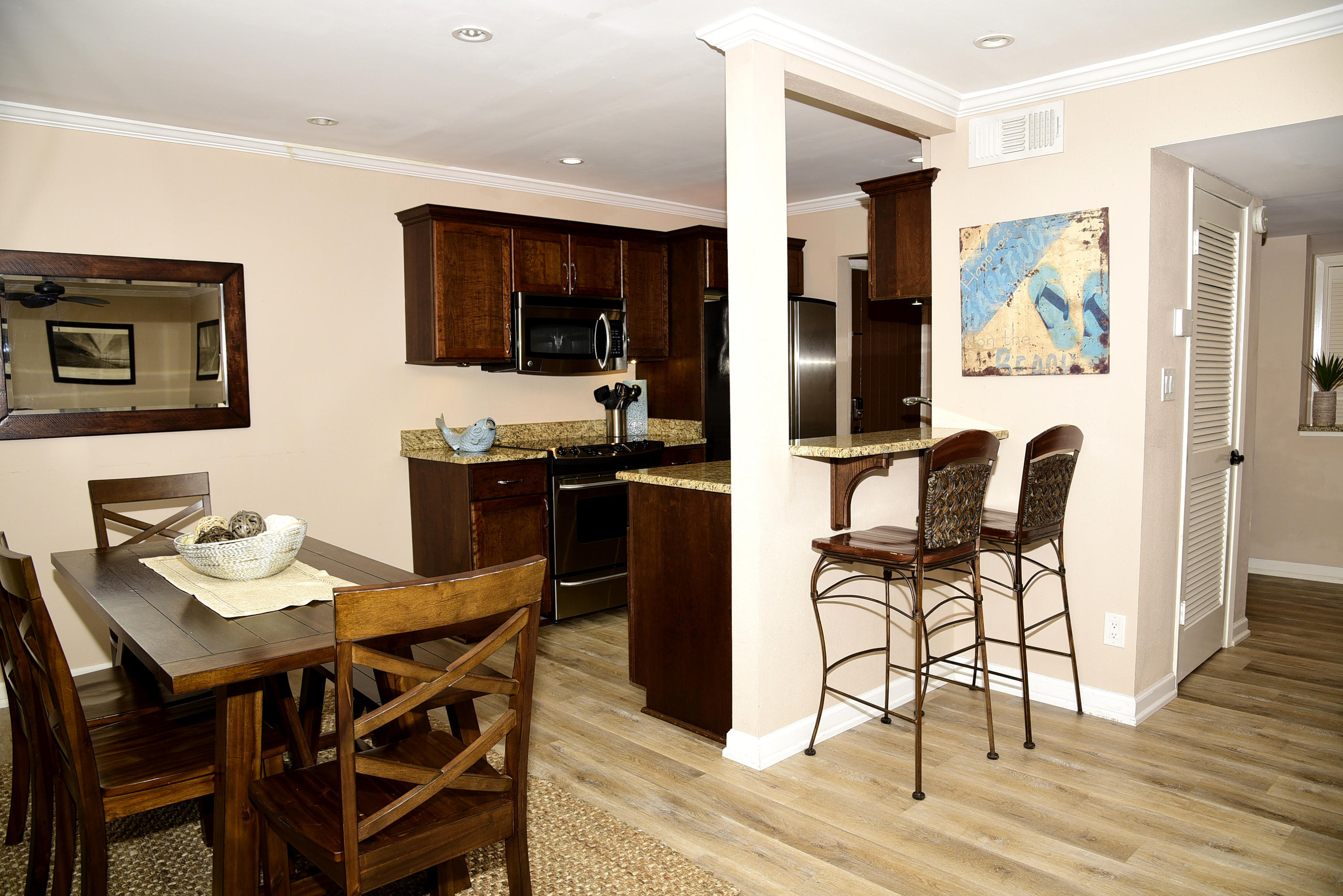 SEASCAPE CONDO GARDEN VILLA - Residential
