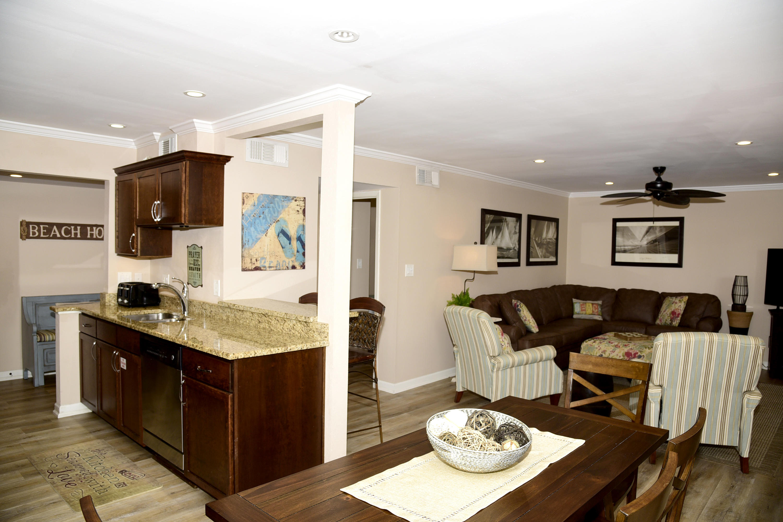Beautifully updated and tastefully decorated 2 Bedroom/2 Bath fully furnished ground floor condo located on Seascape Golf Course. Seascape Resort is a 300+acre gated Golf and Beach Resort. Amenities include pools, tennis and basketball courts, deeded beach access and much more. The Seascape Towne Center offers restaurants, fun activities, and shopping. The unit features spacious bedrooms, granite countertops, stainless steel appliances, and brand new flooring throughout. This is an ideal 2nd home, investment property, or even full time residence.