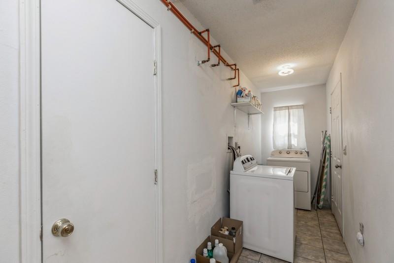 LAKEWOOD S/D lot 5 Block 3 - Residential