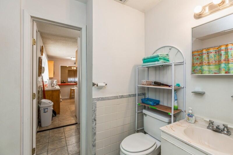 LAKEWOOD S/D lot 5 Block 3 - Residential