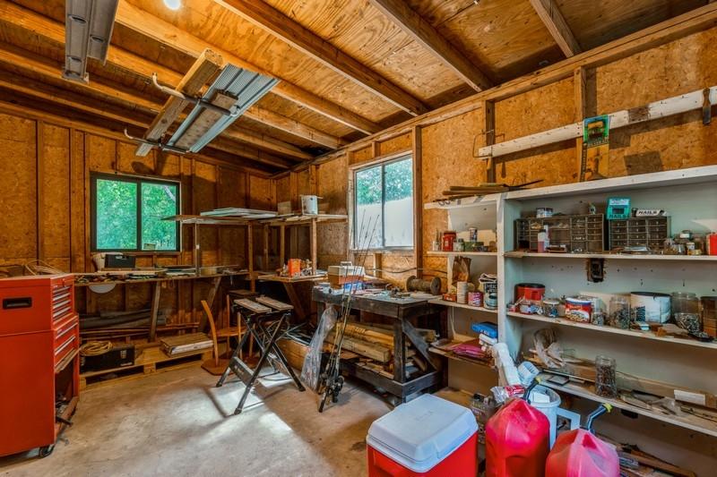 LAKEWOOD S/D lot 5 Block 3 - Residential