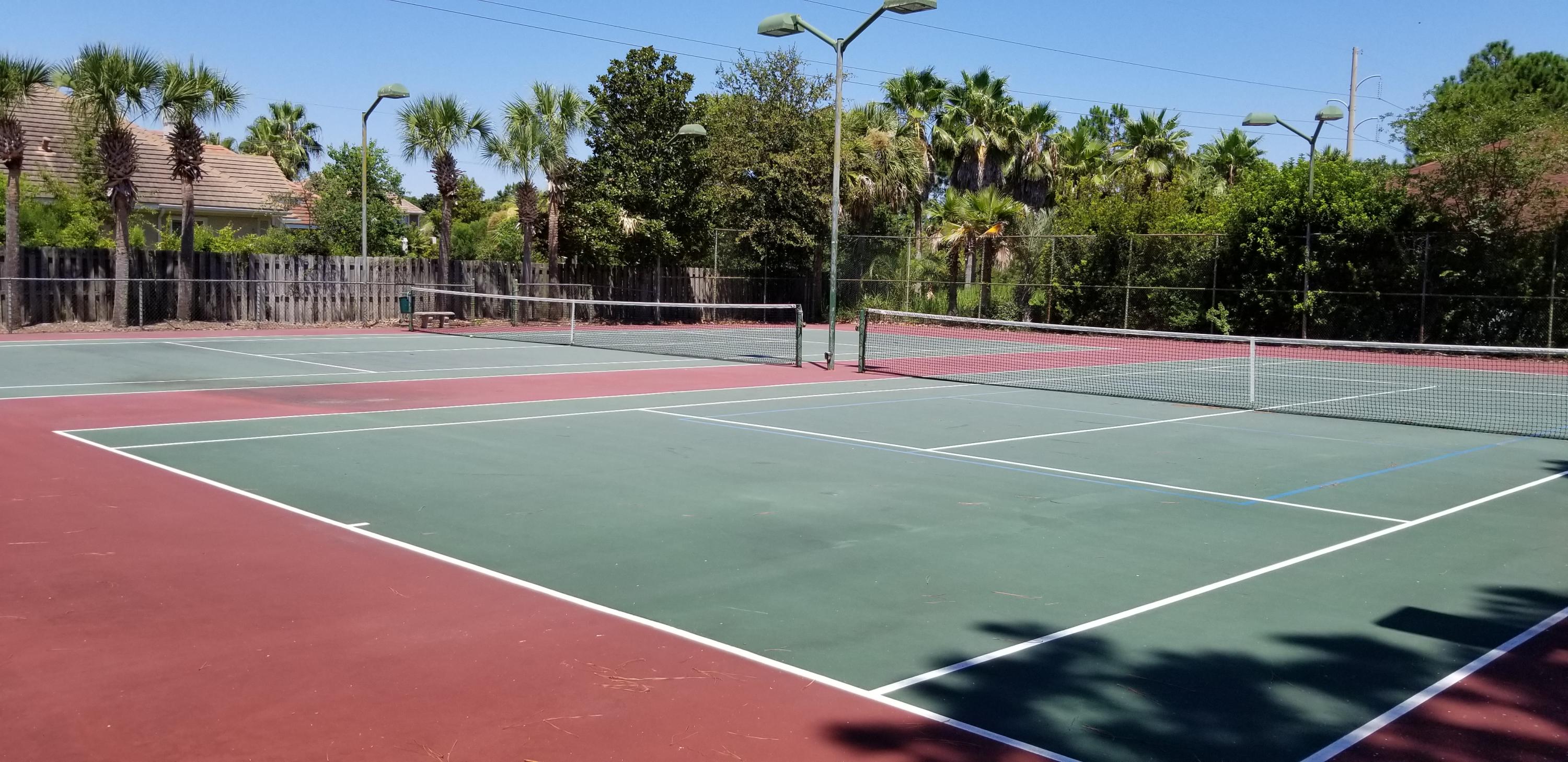 EMERALD LAKES PH 2 - Residential