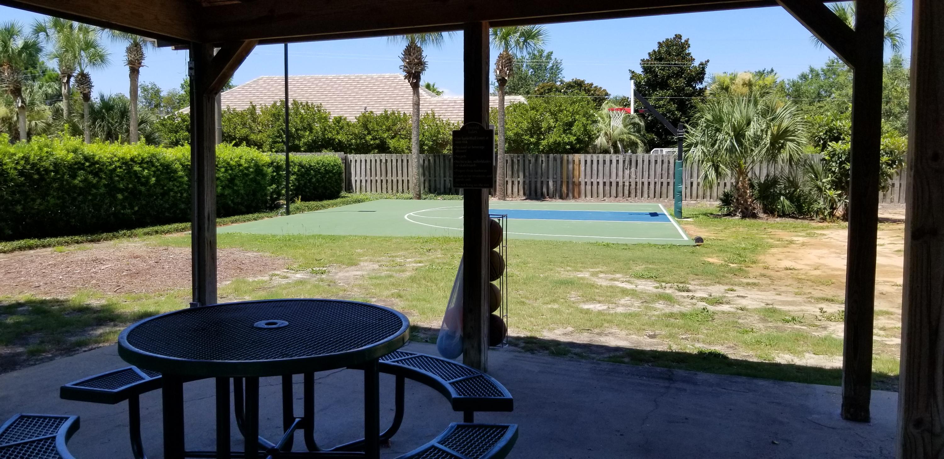 EMERALD LAKES PH 2 - Residential