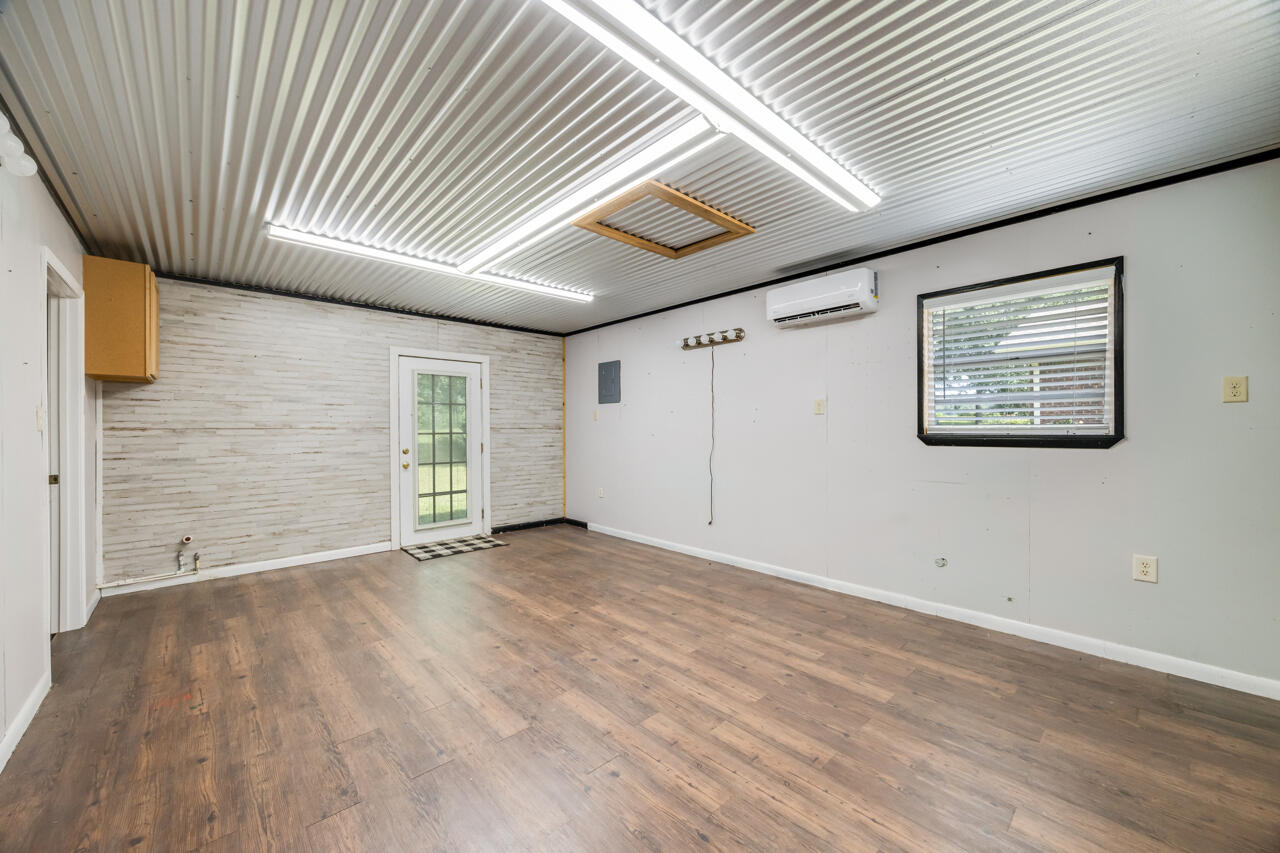 BAKER - Residential