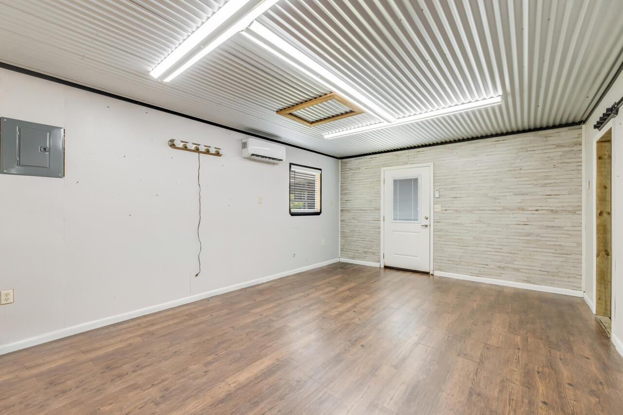 BAKER - Residential