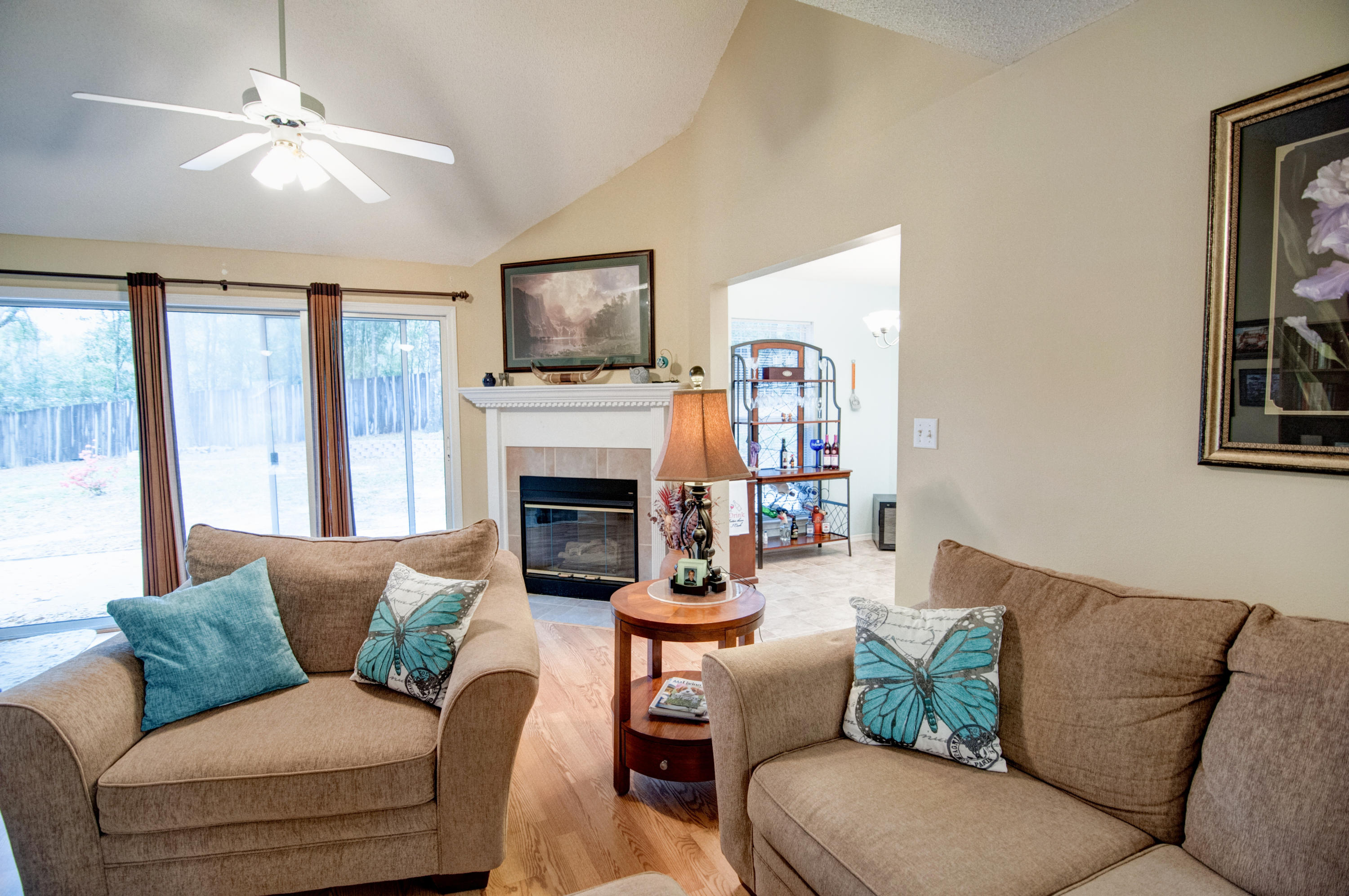 RIVERCHASE S/D PH 1 - Residential