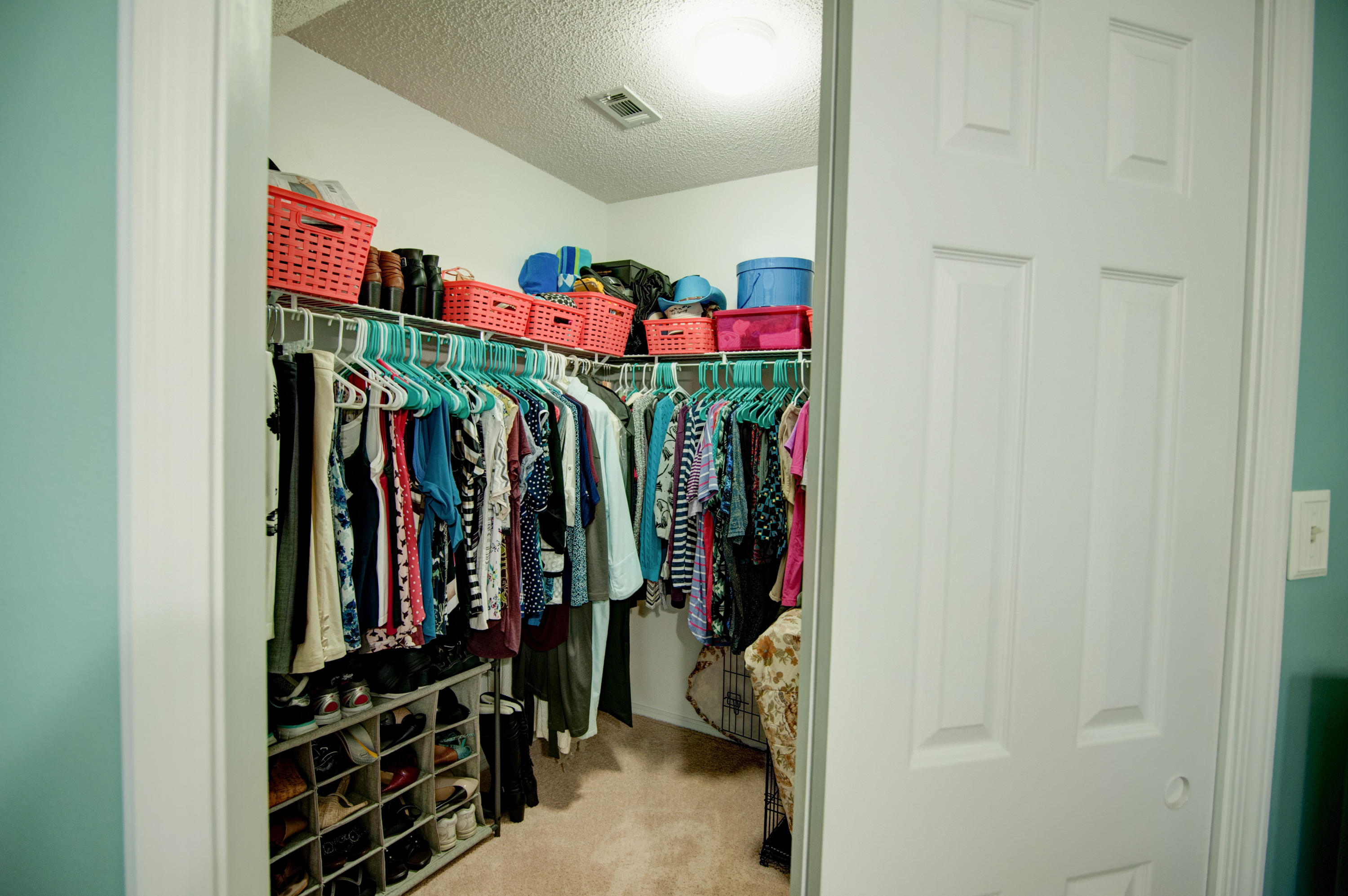 RIVERCHASE S/D PH 1 - Residential