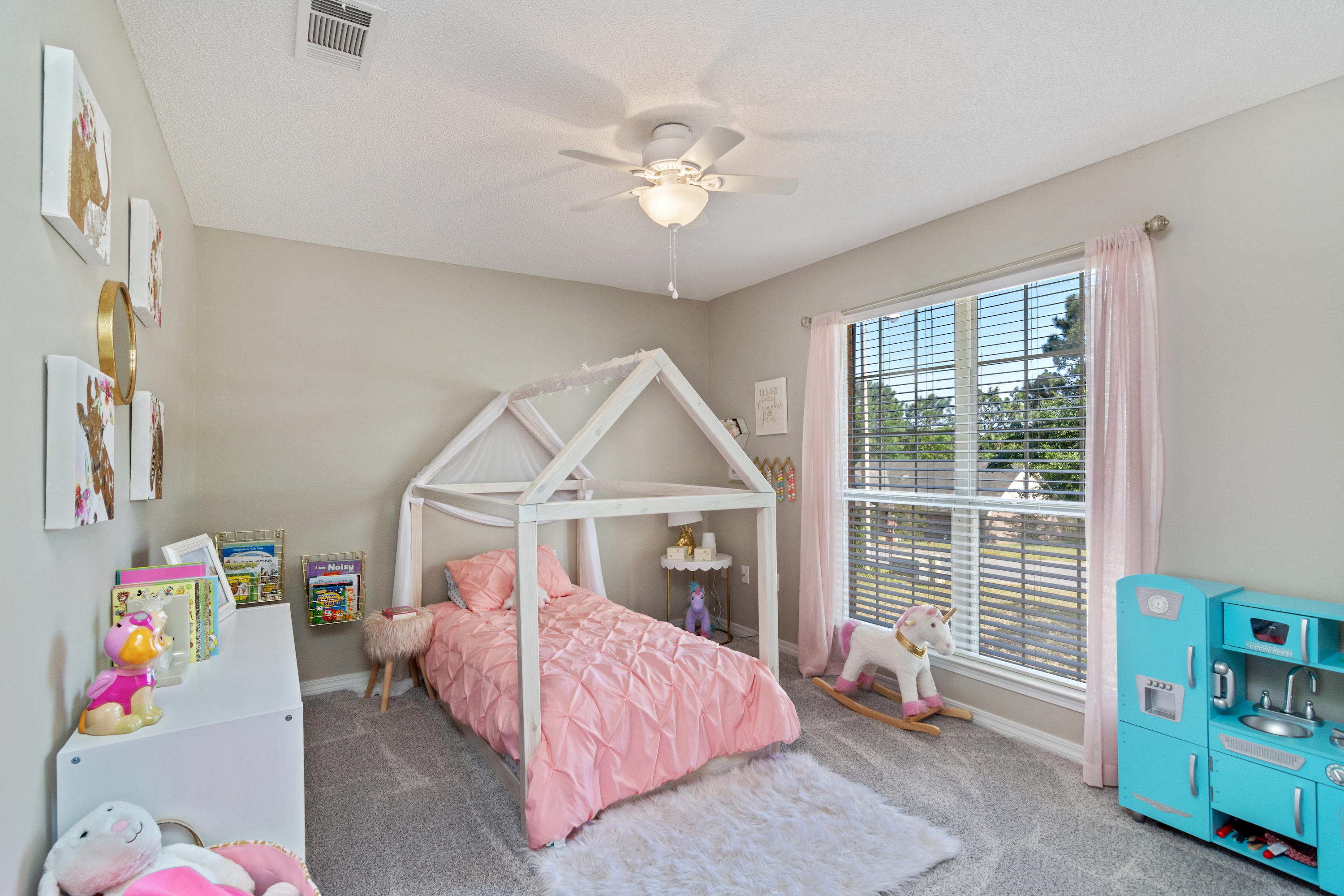 NORTHLAKES S/D PH 2 - Residential