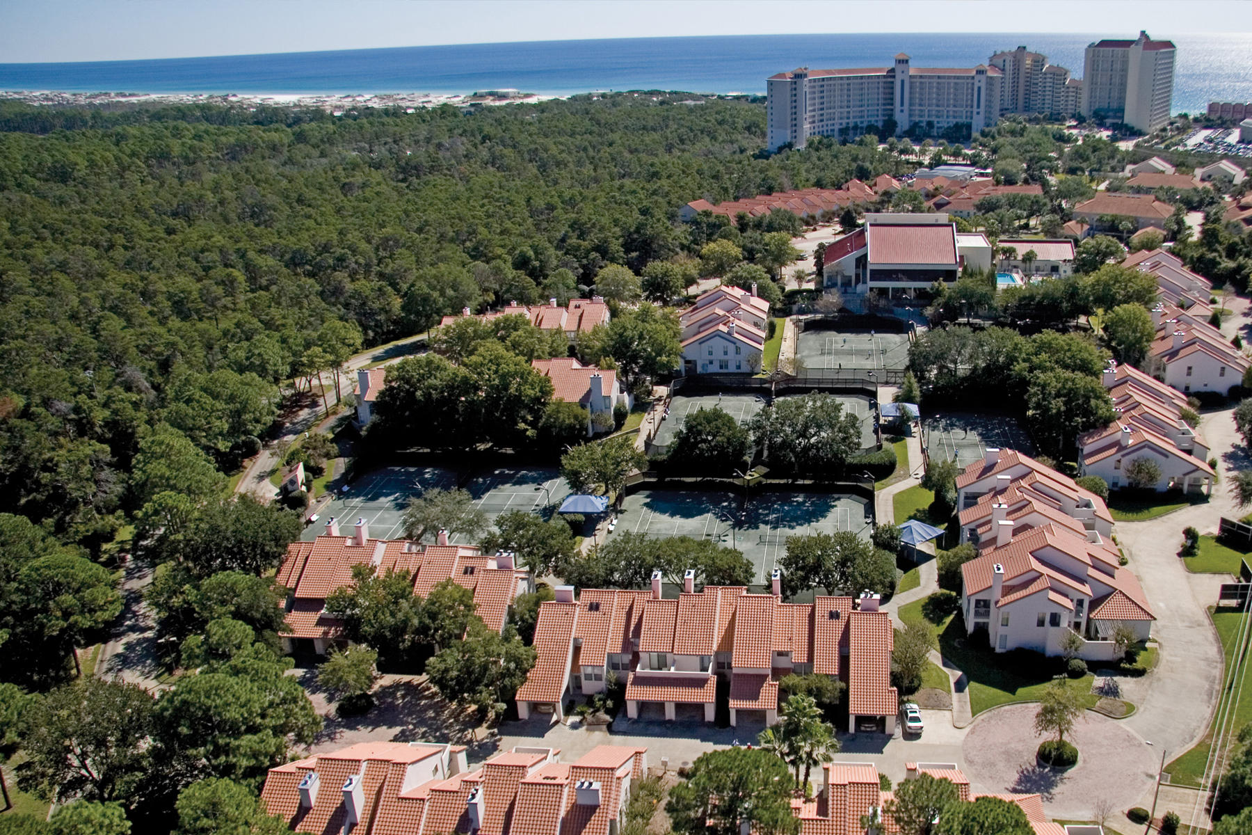 TOPS'L BEACH MANOR - Residential