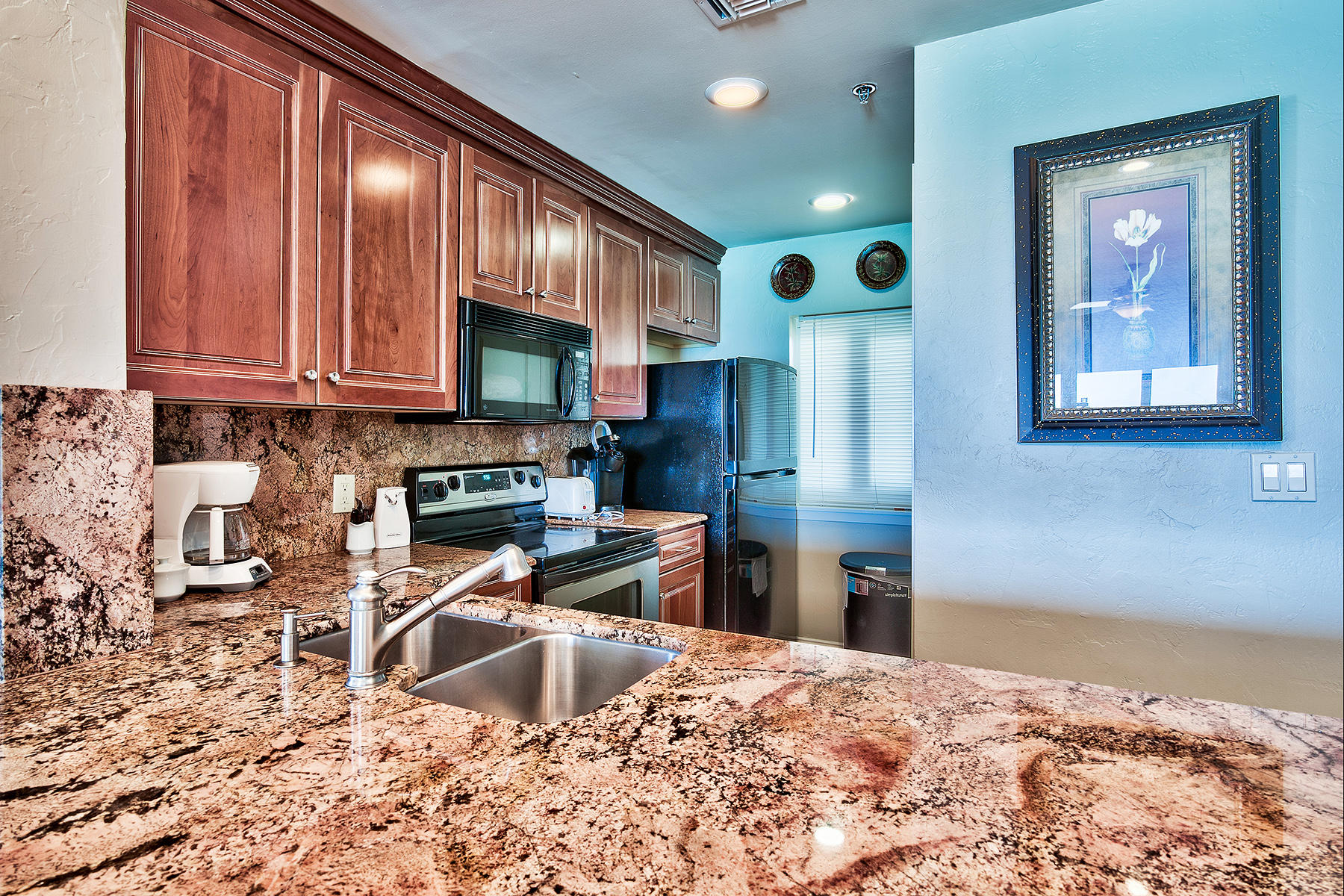 TOPS'L BEACH MANOR - Residential