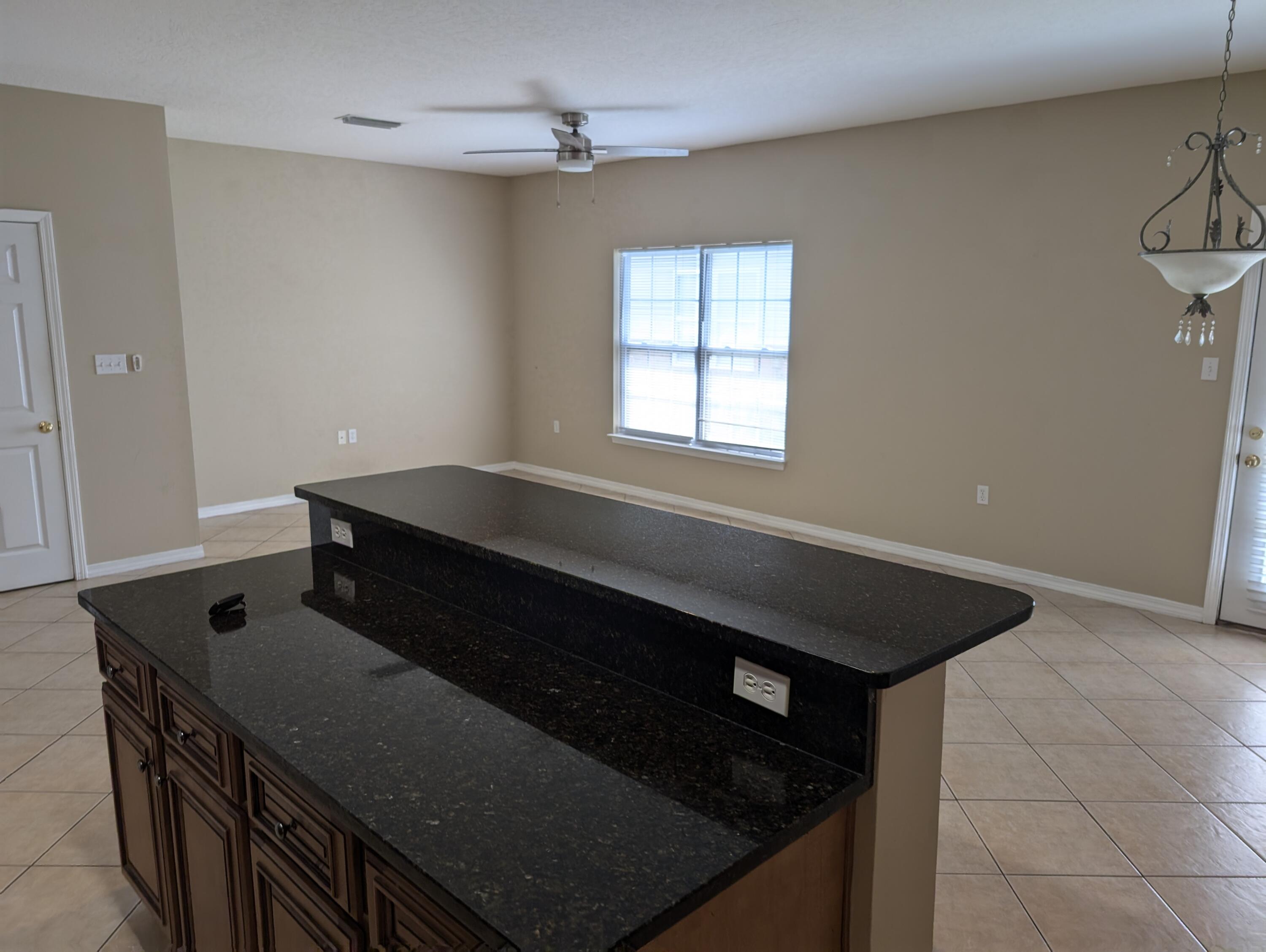 Eagle's Nest Townhomes - Residential