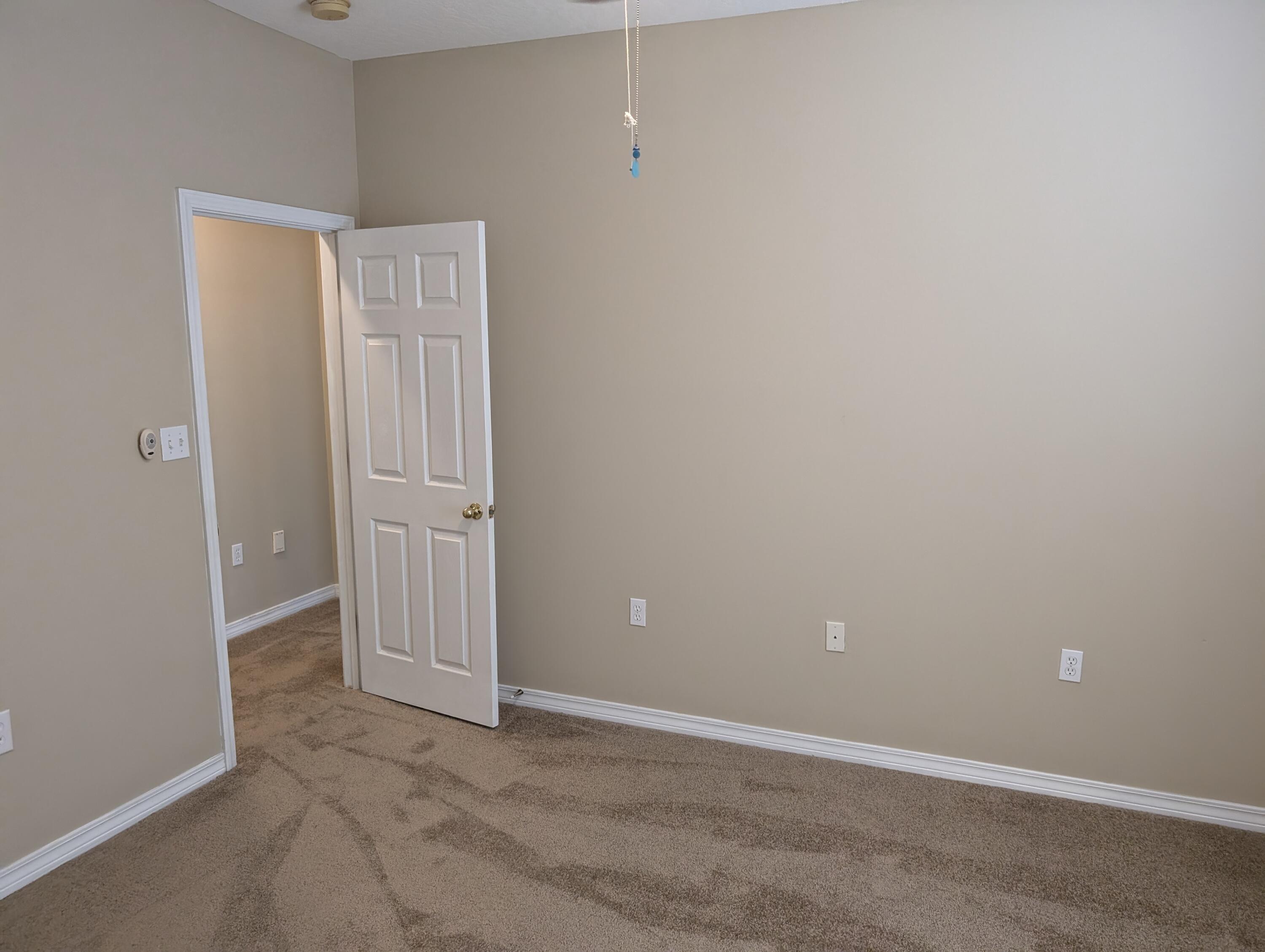 Eagle's Nest Townhomes - Residential