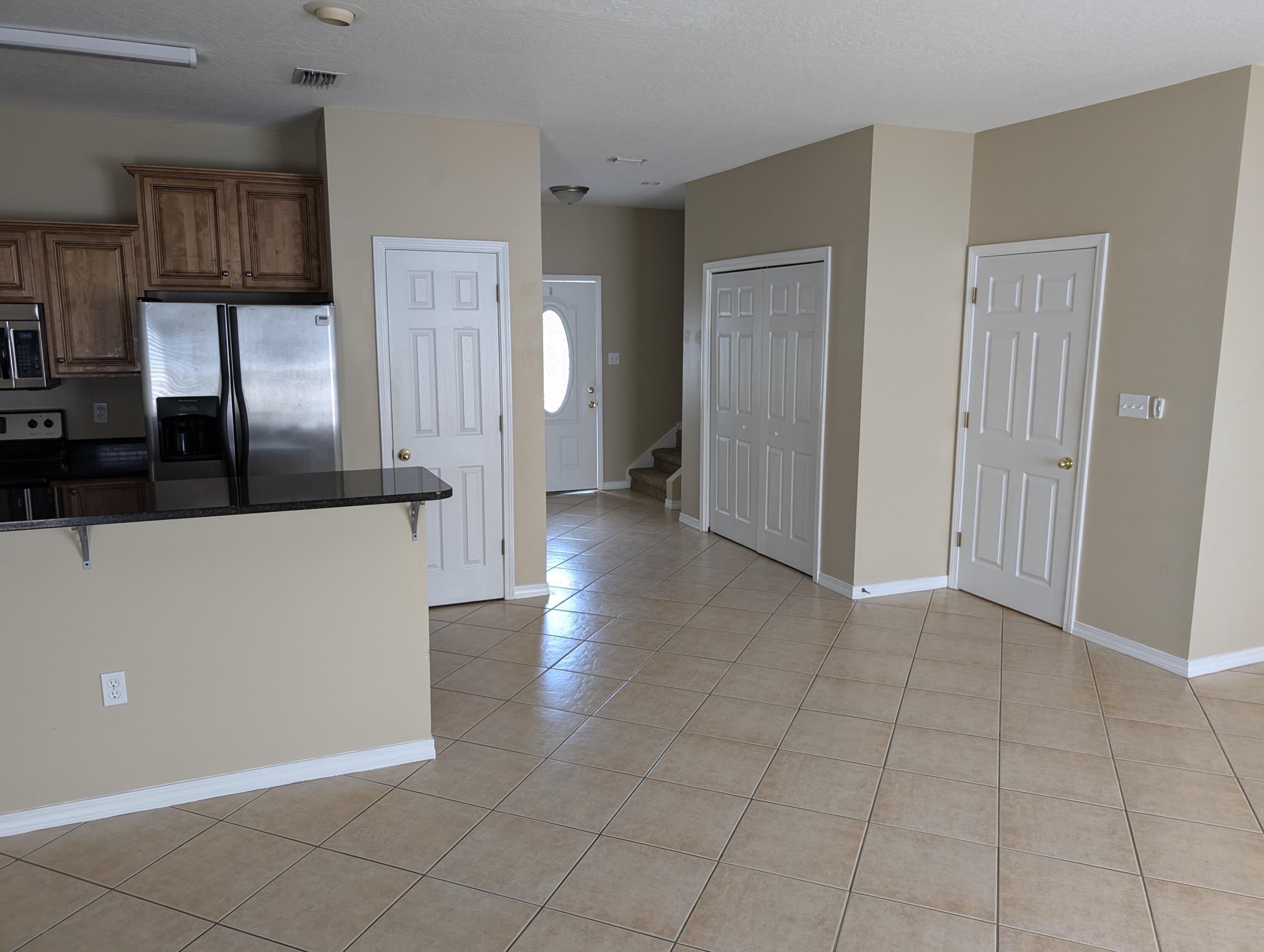 Eagle's Nest Townhomes - Residential