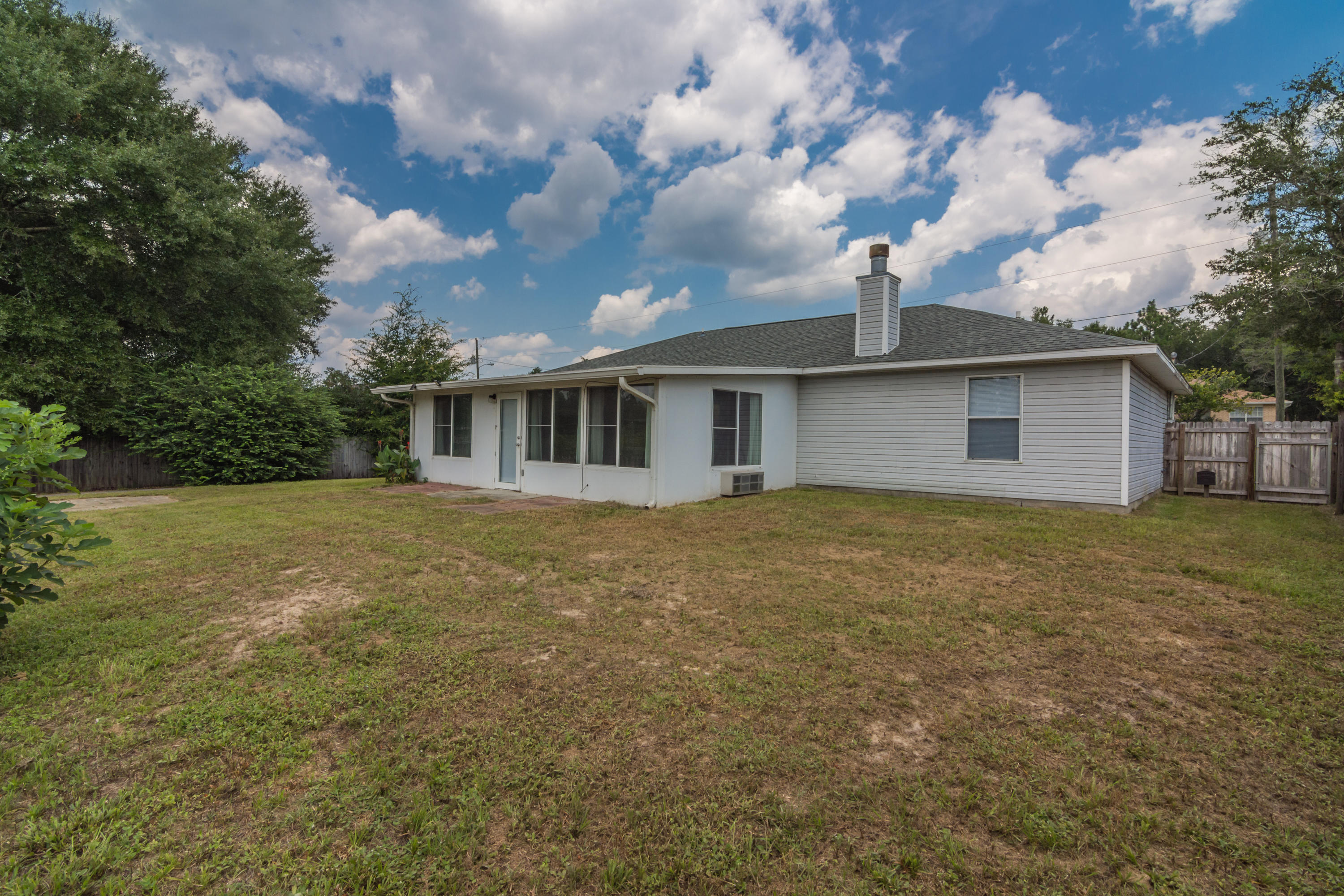 COUNTRYVIEW ESTATES 8TH ADDN - Residential