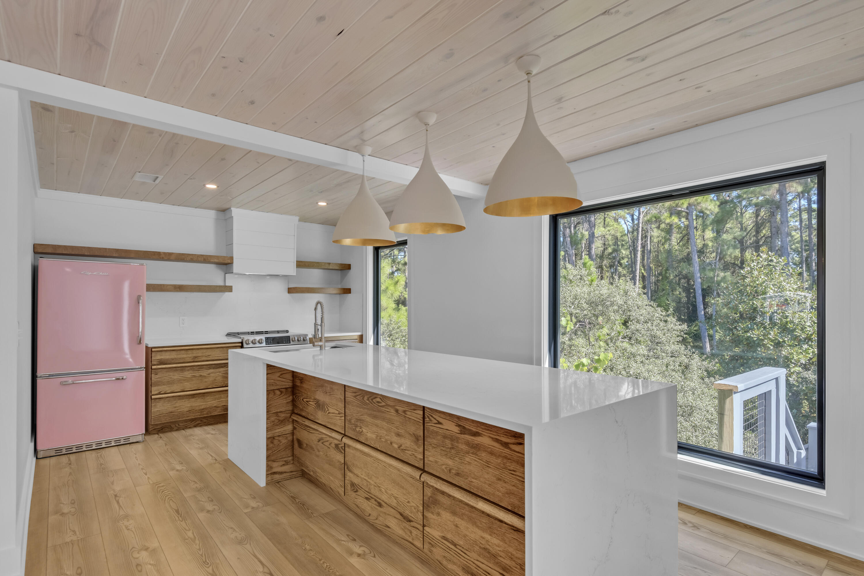 SEA DUNES - Residential