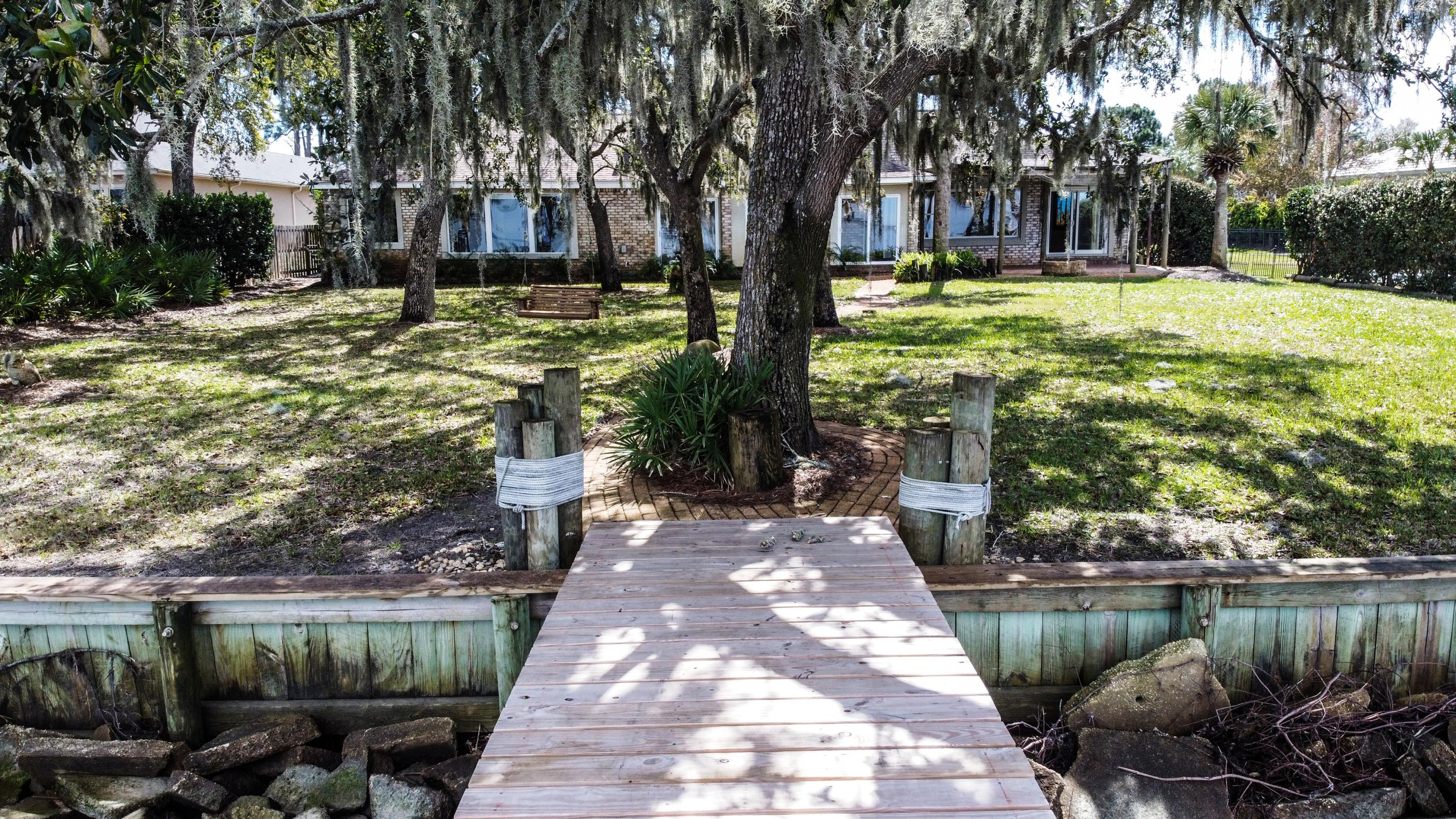 BAYSIDE - Residential