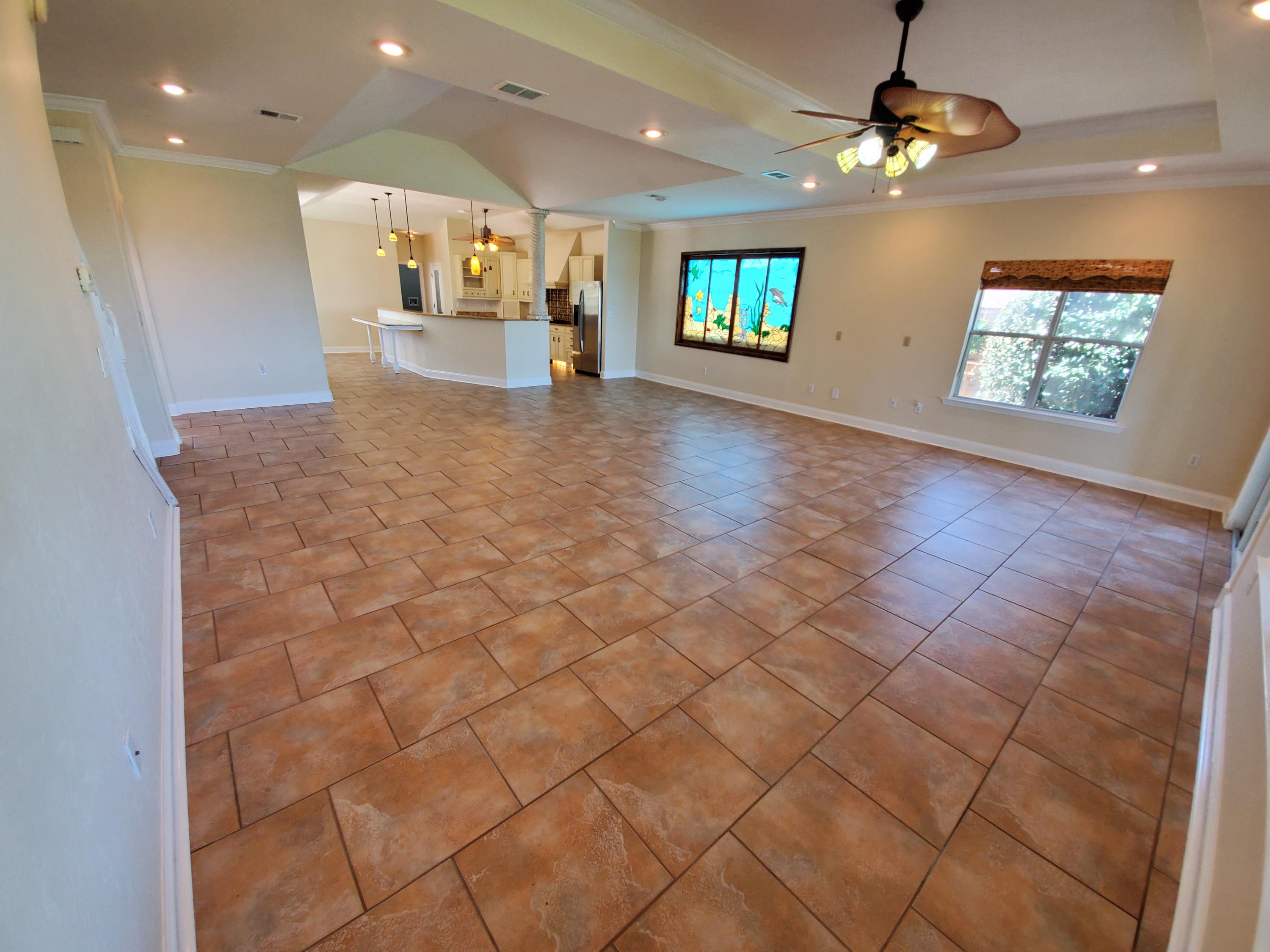 BAYSIDE - Residential