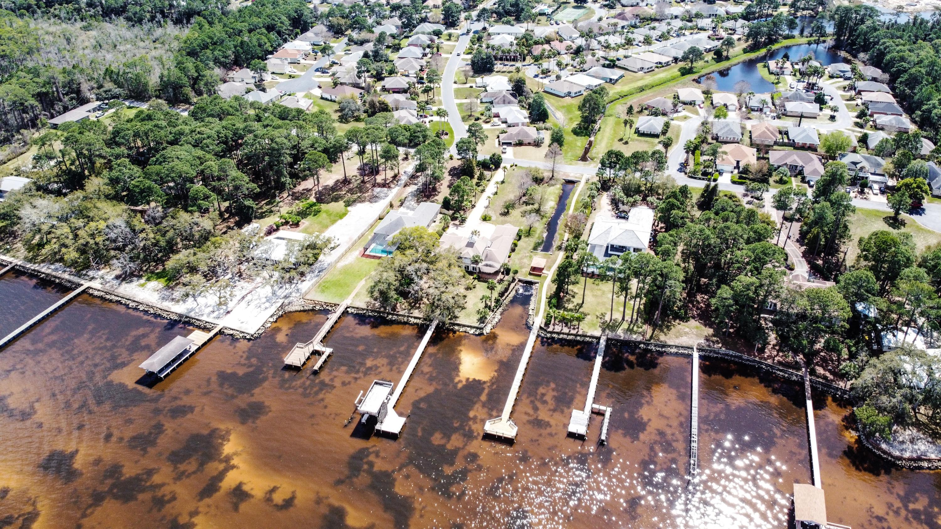 BAYSIDE - Residential