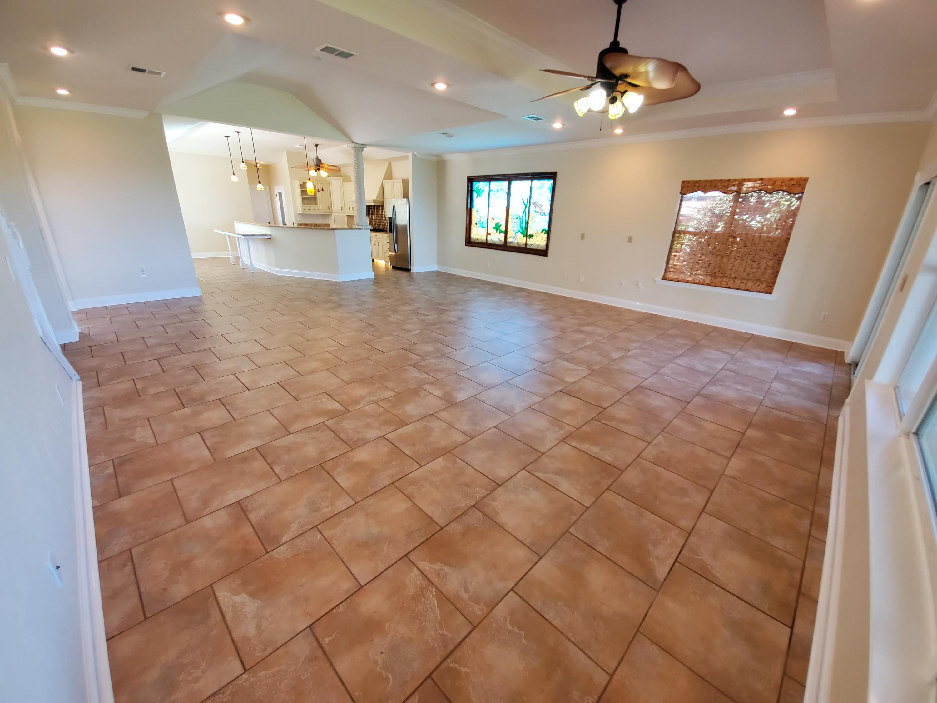 BAYSIDE - Residential