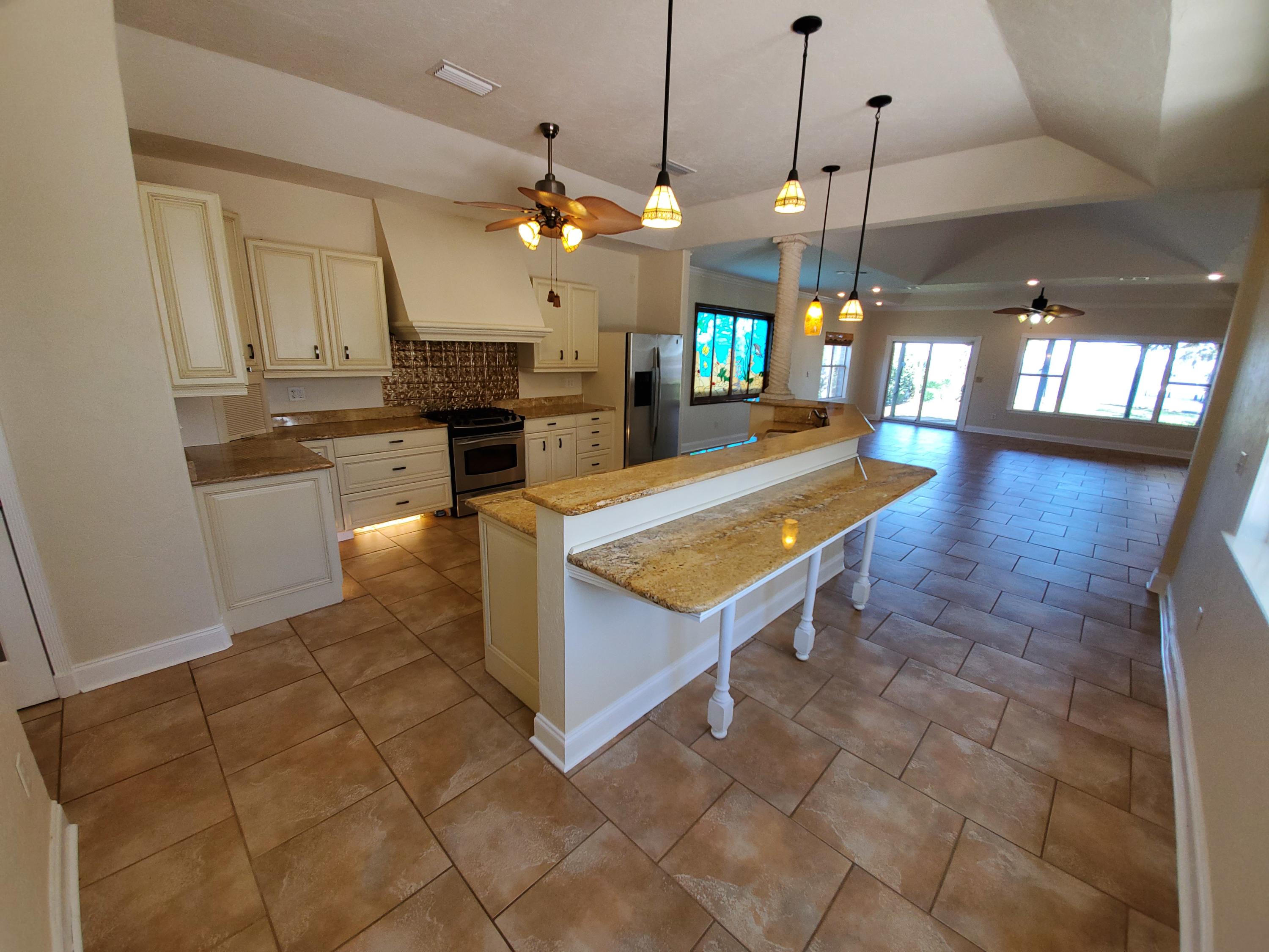 BAYSIDE - Residential