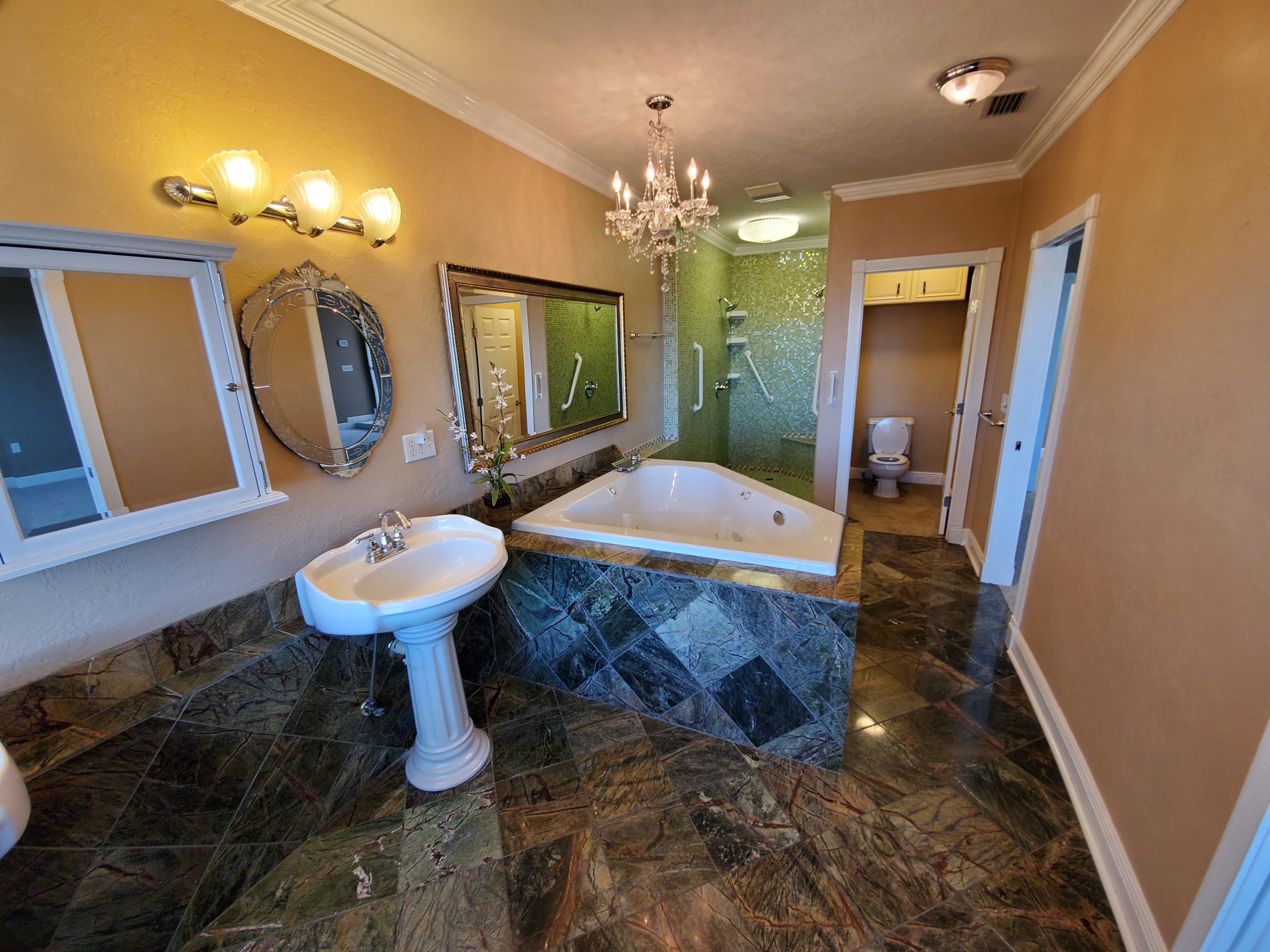 BAYSIDE - Residential