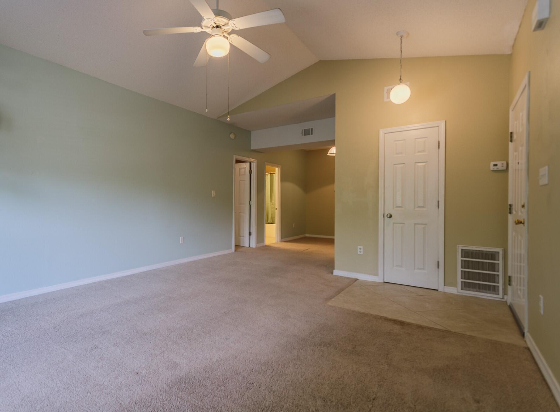 THE OAKS AT NICEVILLE - Residential