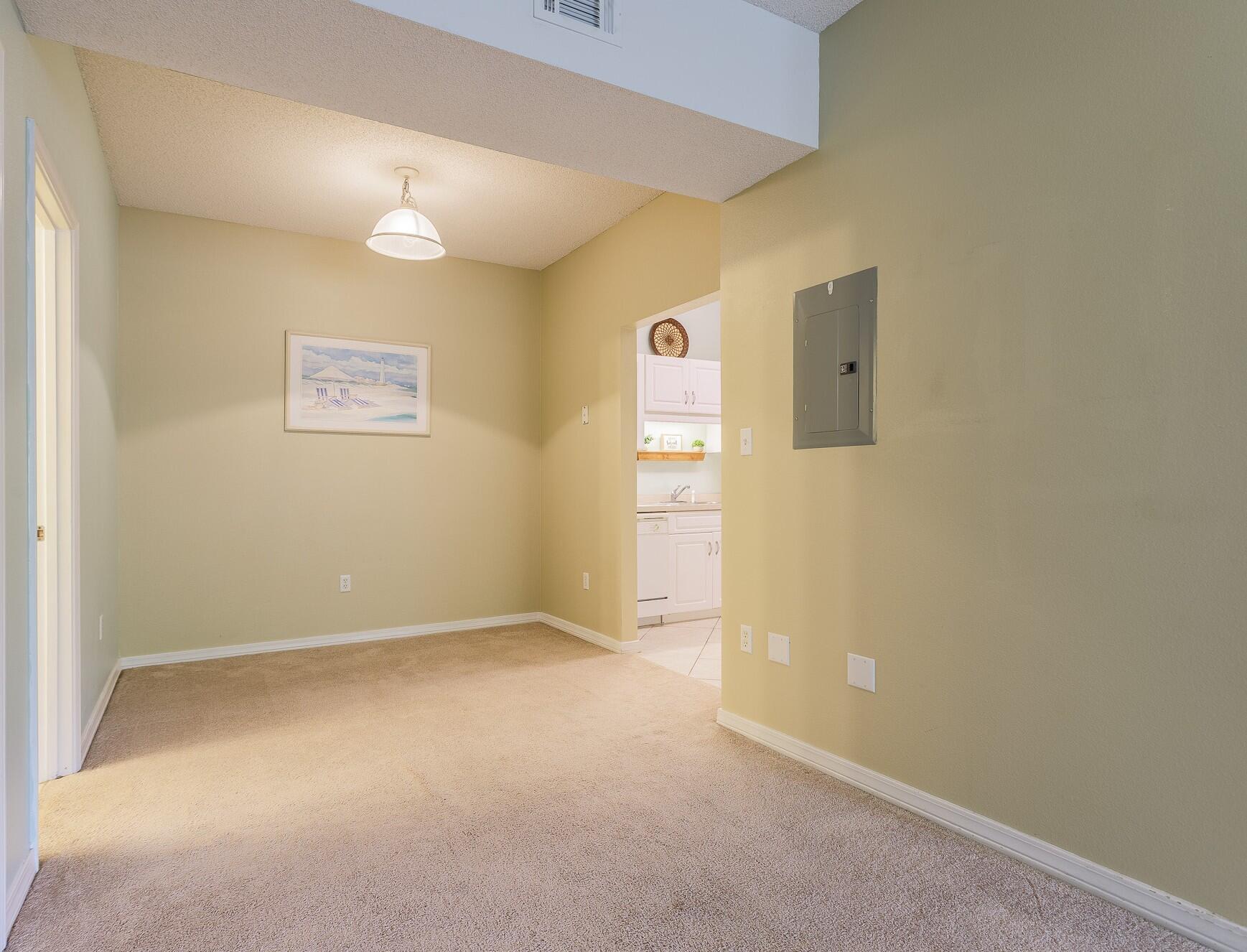 THE OAKS AT NICEVILLE - Residential