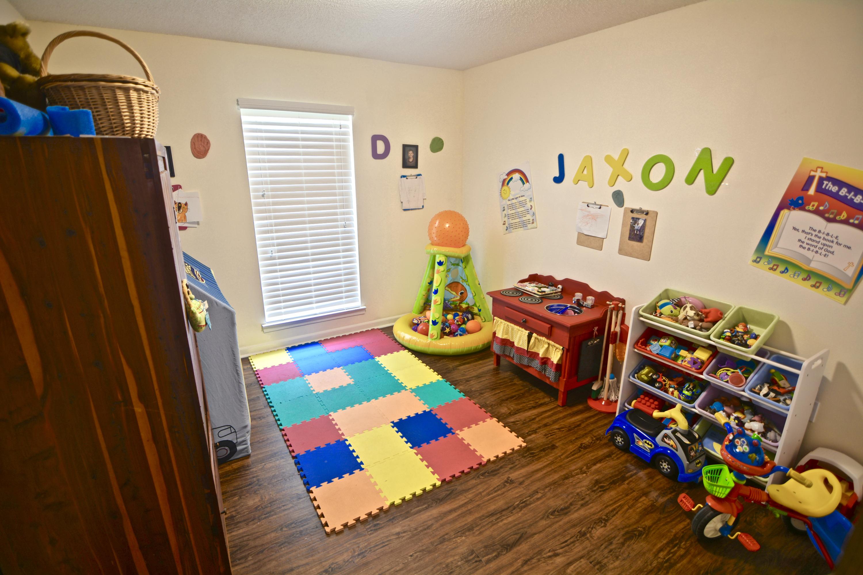 VALPARAISO PLAT 15 - Residential