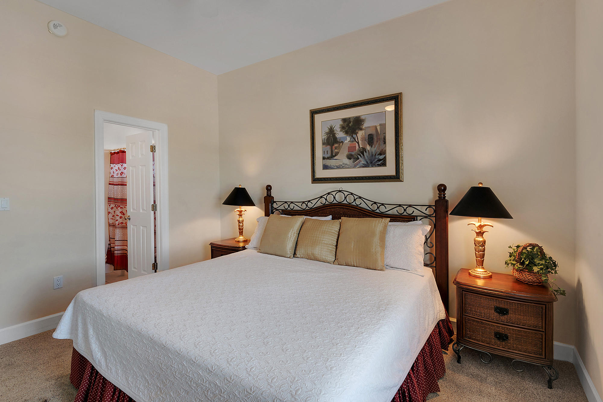 PAVILION PALMS - Residential