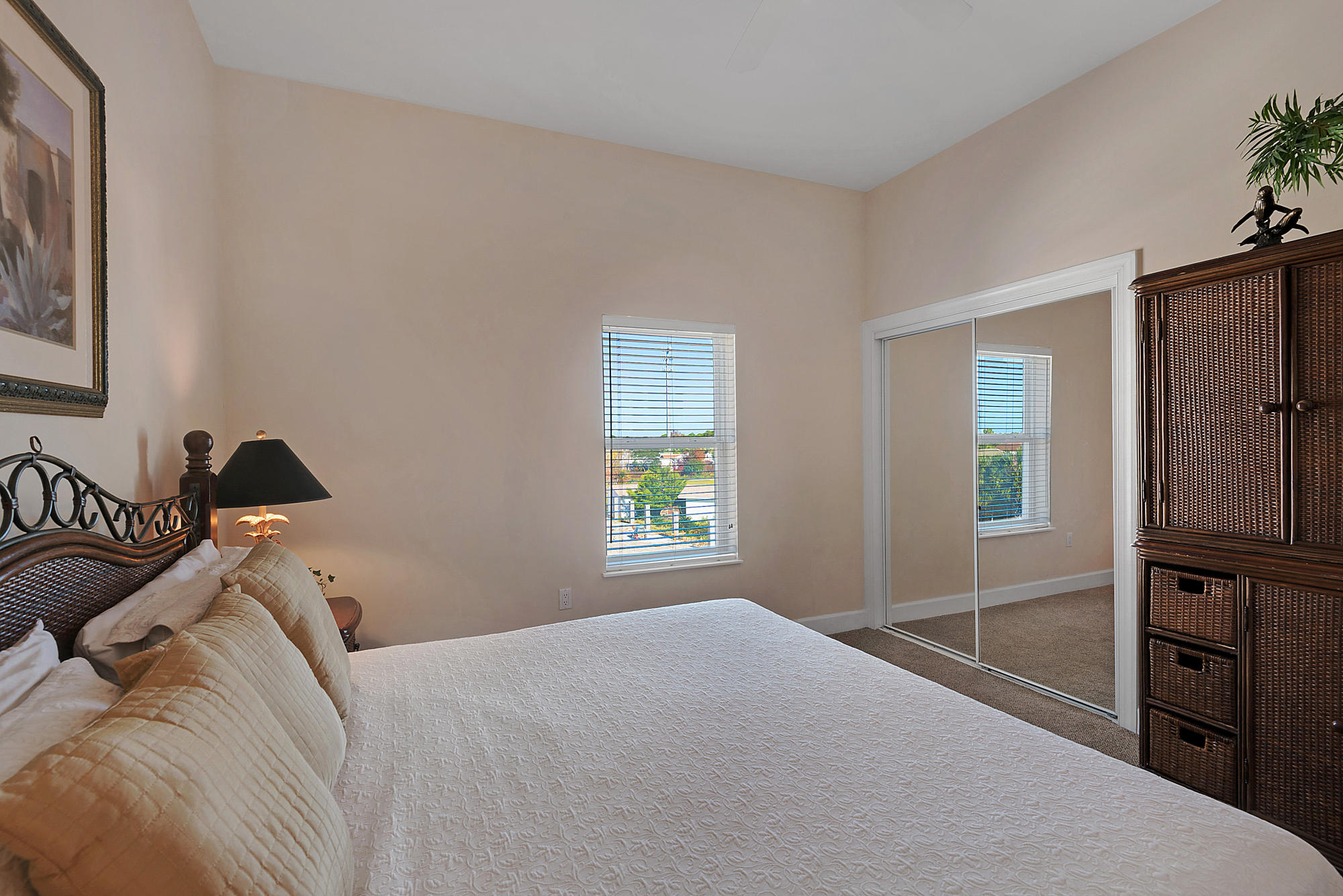 PAVILION PALMS - Residential